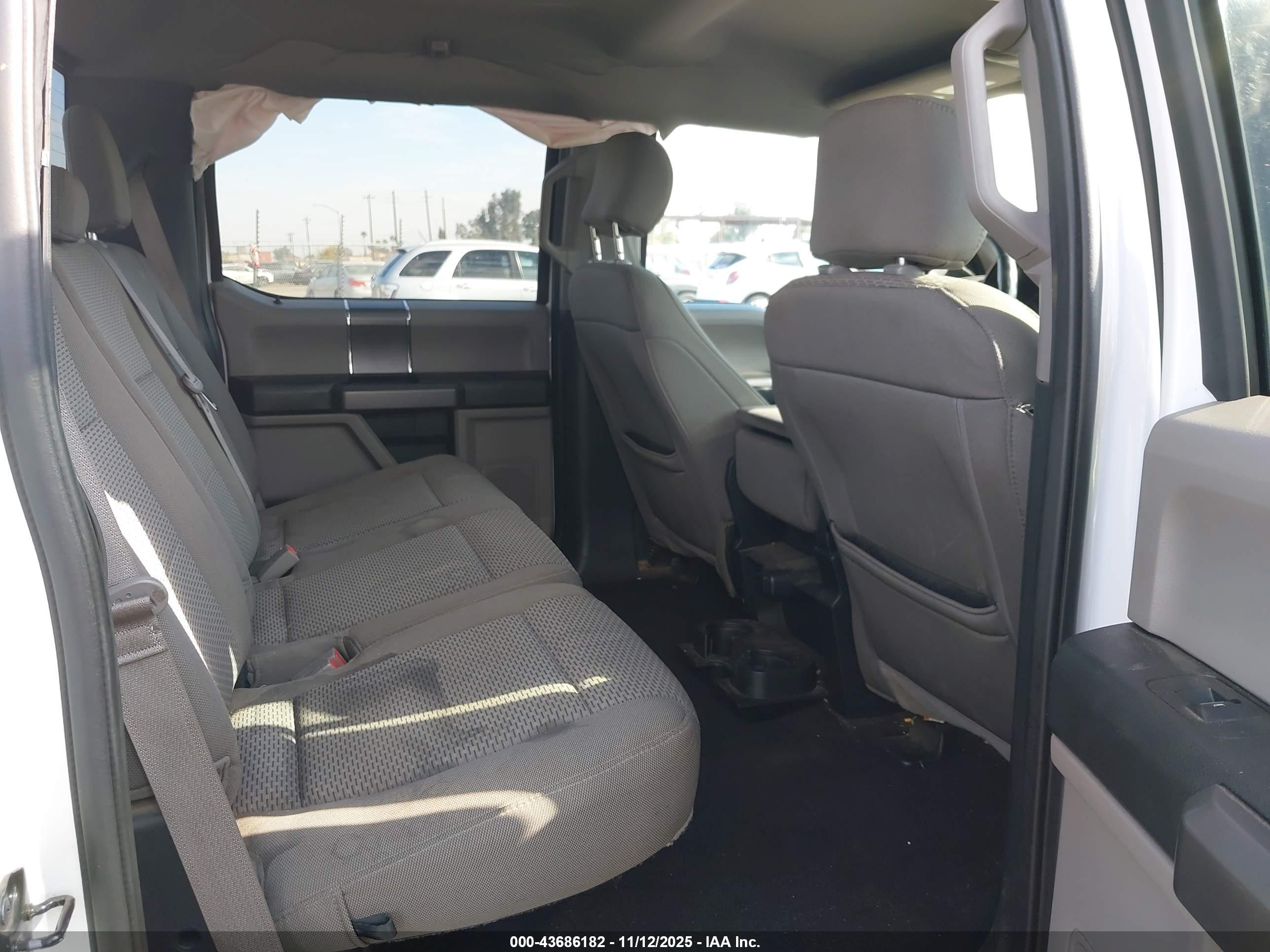FORD F-150 image 8
