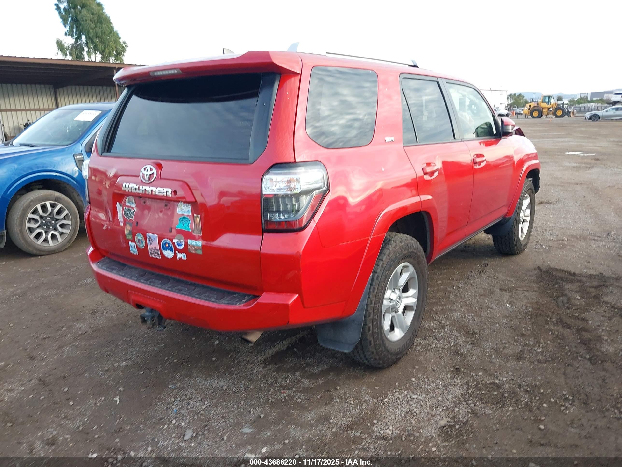 TOYOTA 4RUNNER image 4