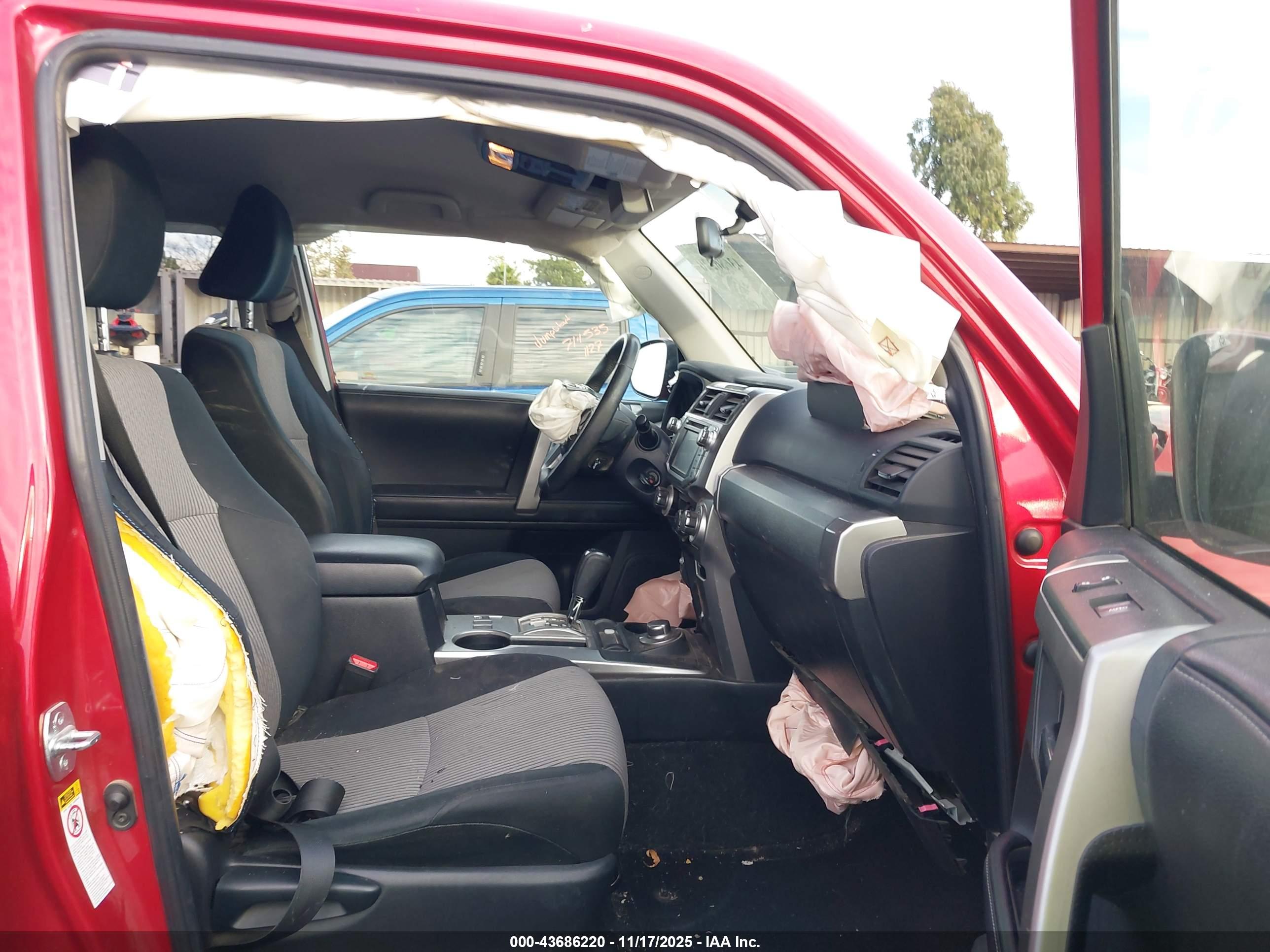 TOYOTA 4RUNNER image 5