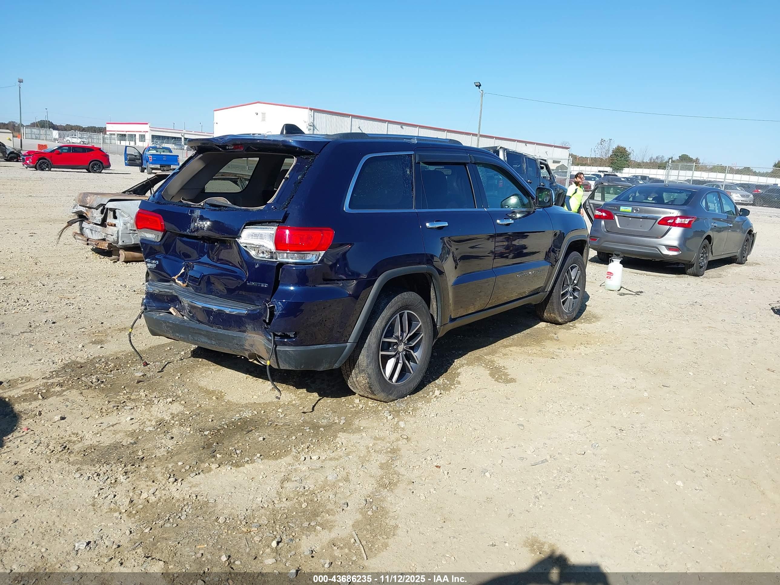 JEEP GRAND image 4