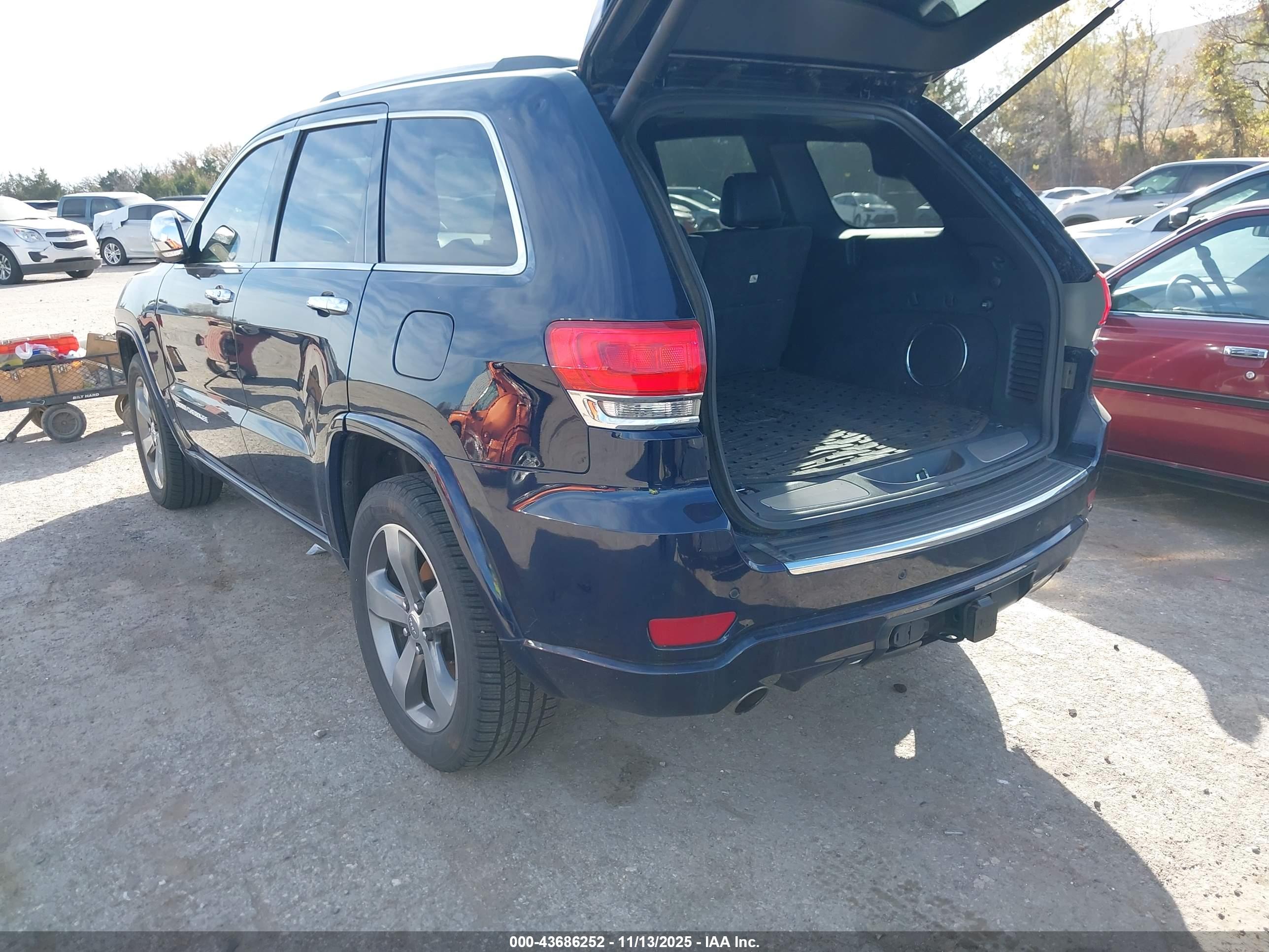 JEEP GRAND image 3