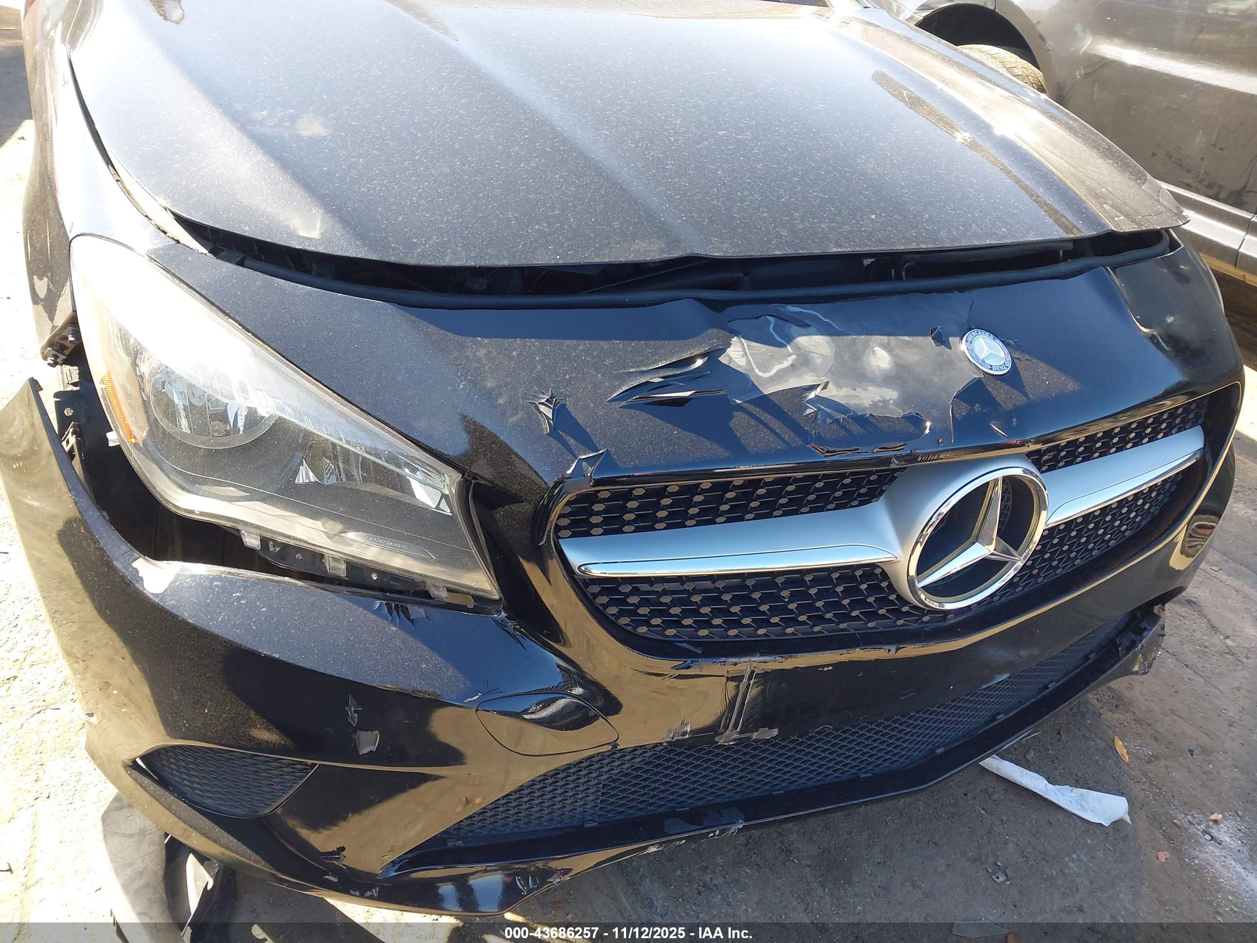 MERCEDES-BENZ CLA image 6