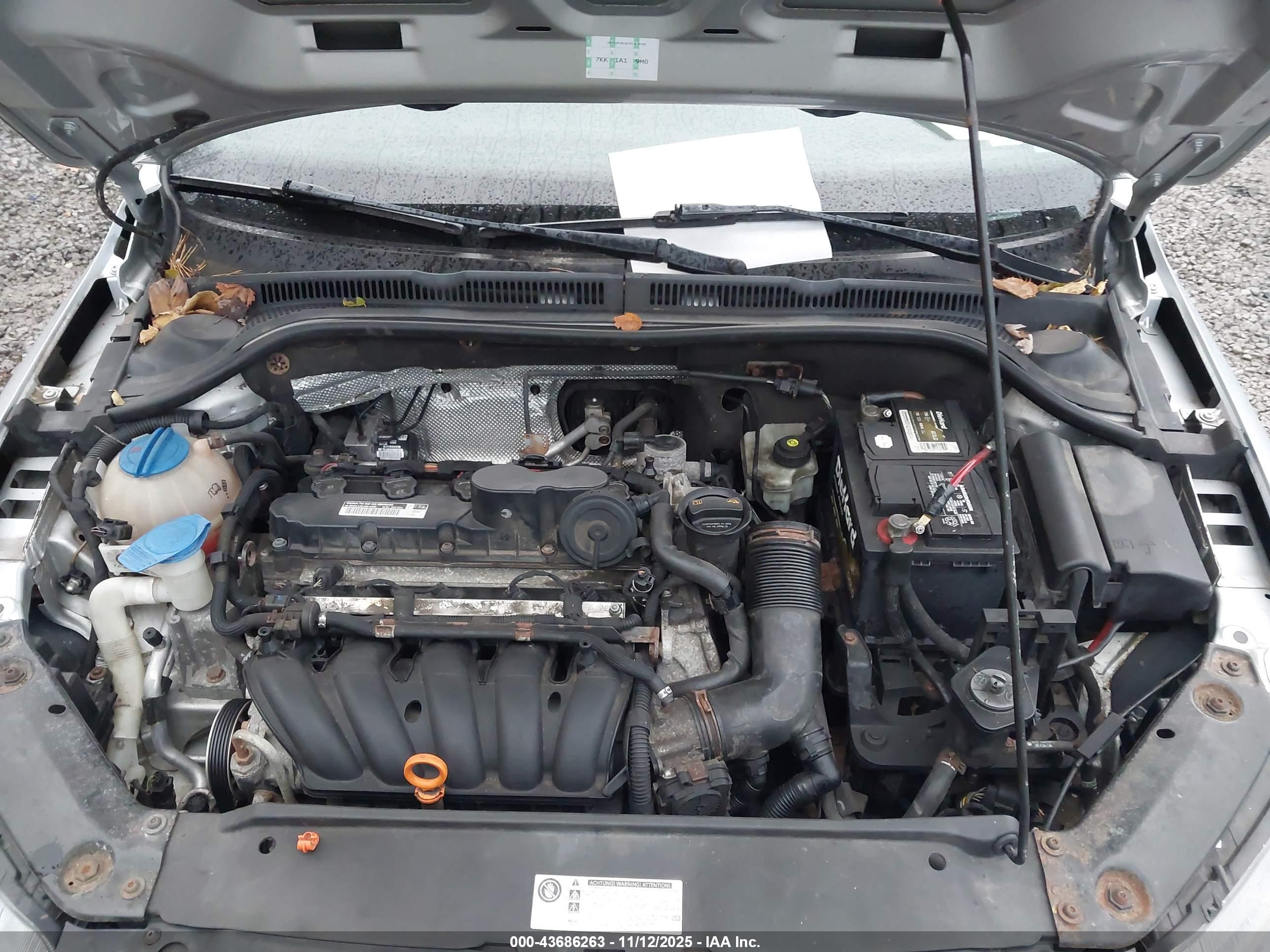 VOLKSWAGEN JETTA image 10