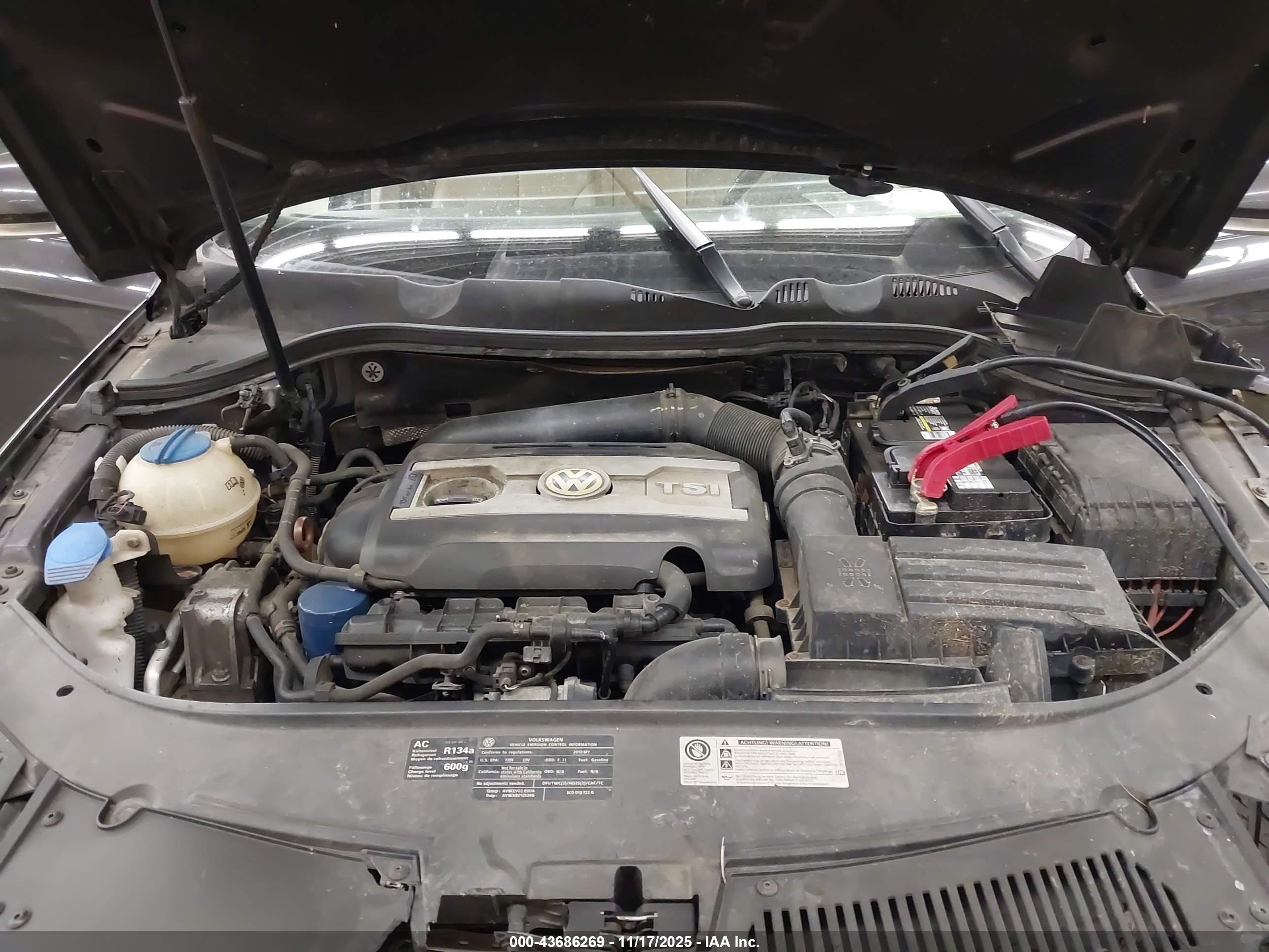 VOLKSWAGEN PASSAT image 10