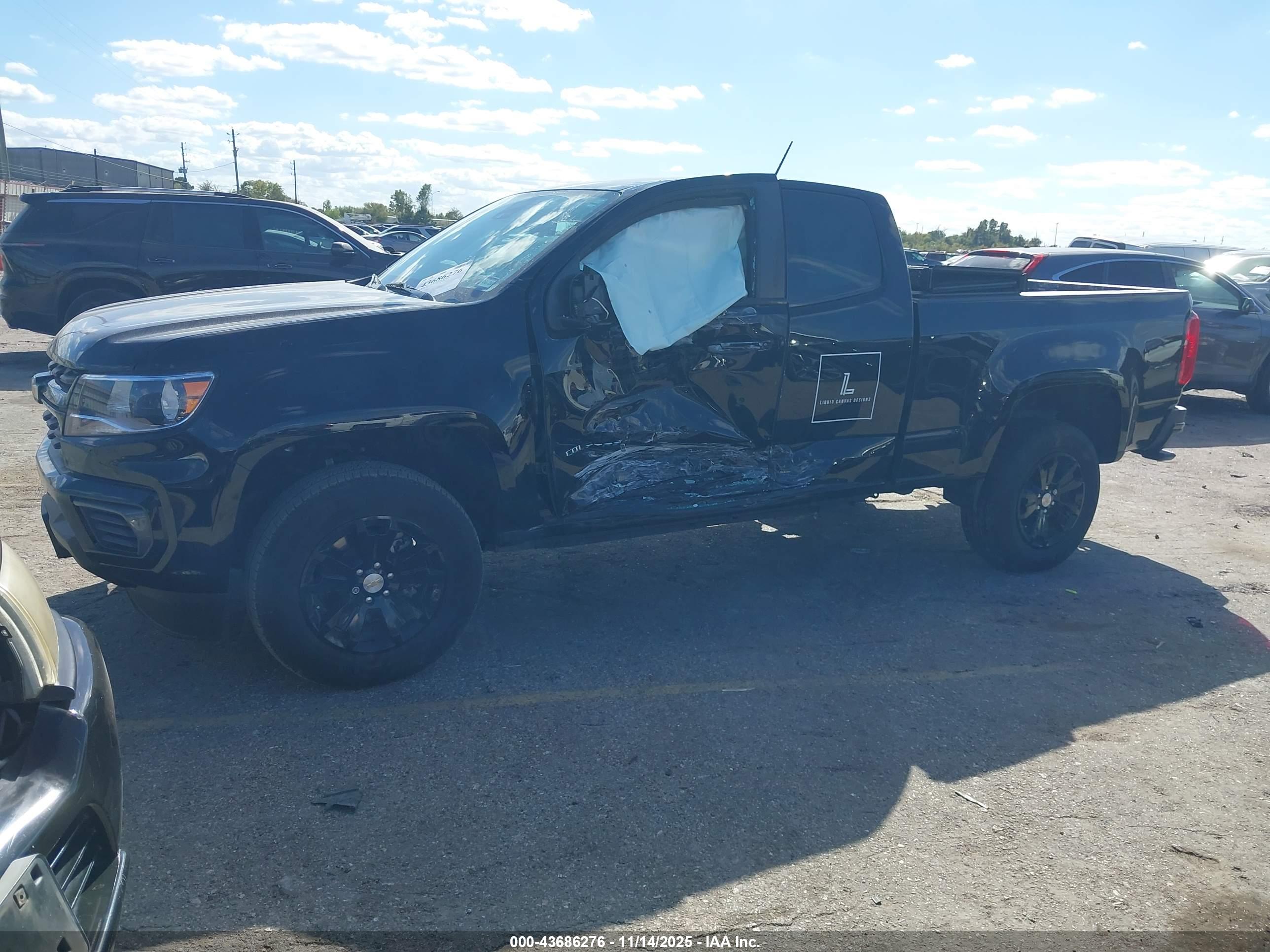 CHEVROLET COLORADO image 2