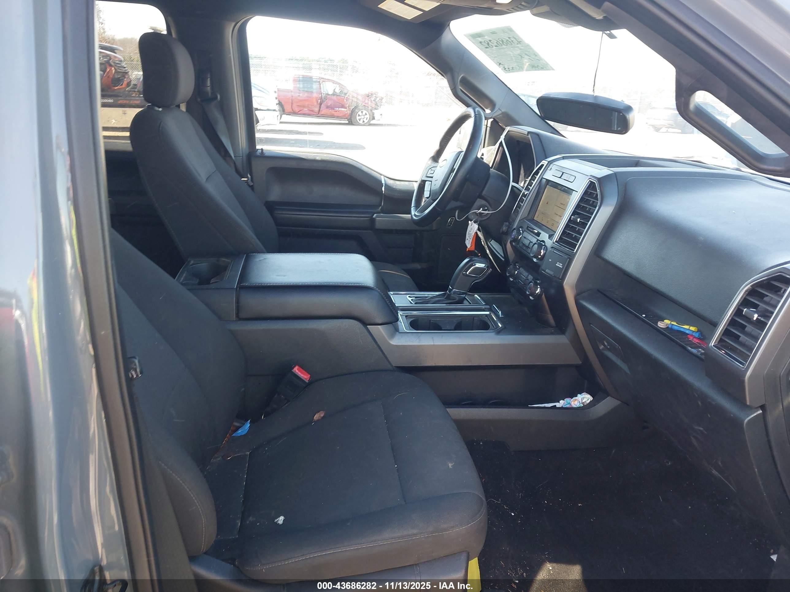 FORD F-150 image 5