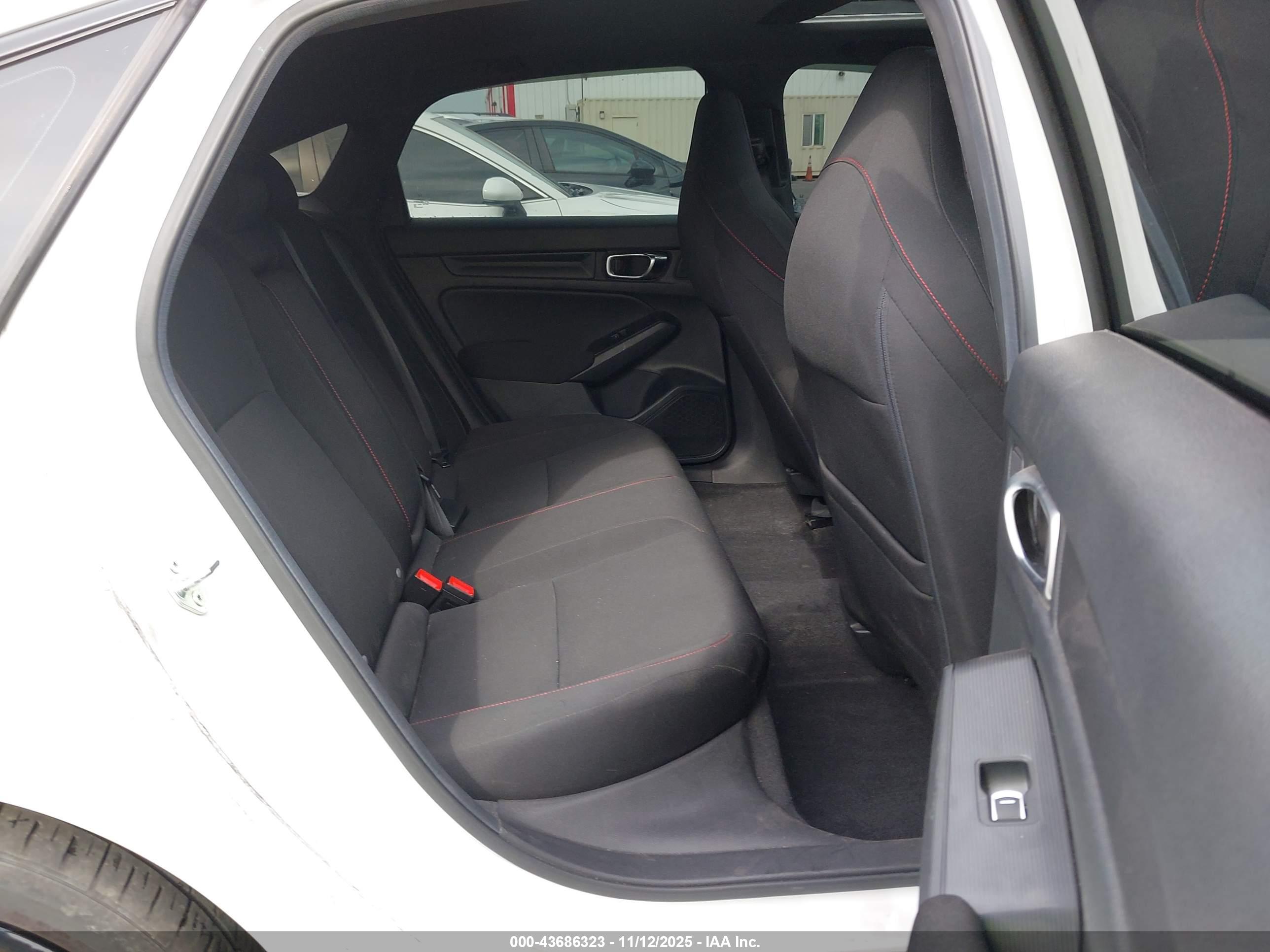 HONDA CIVIC image 8