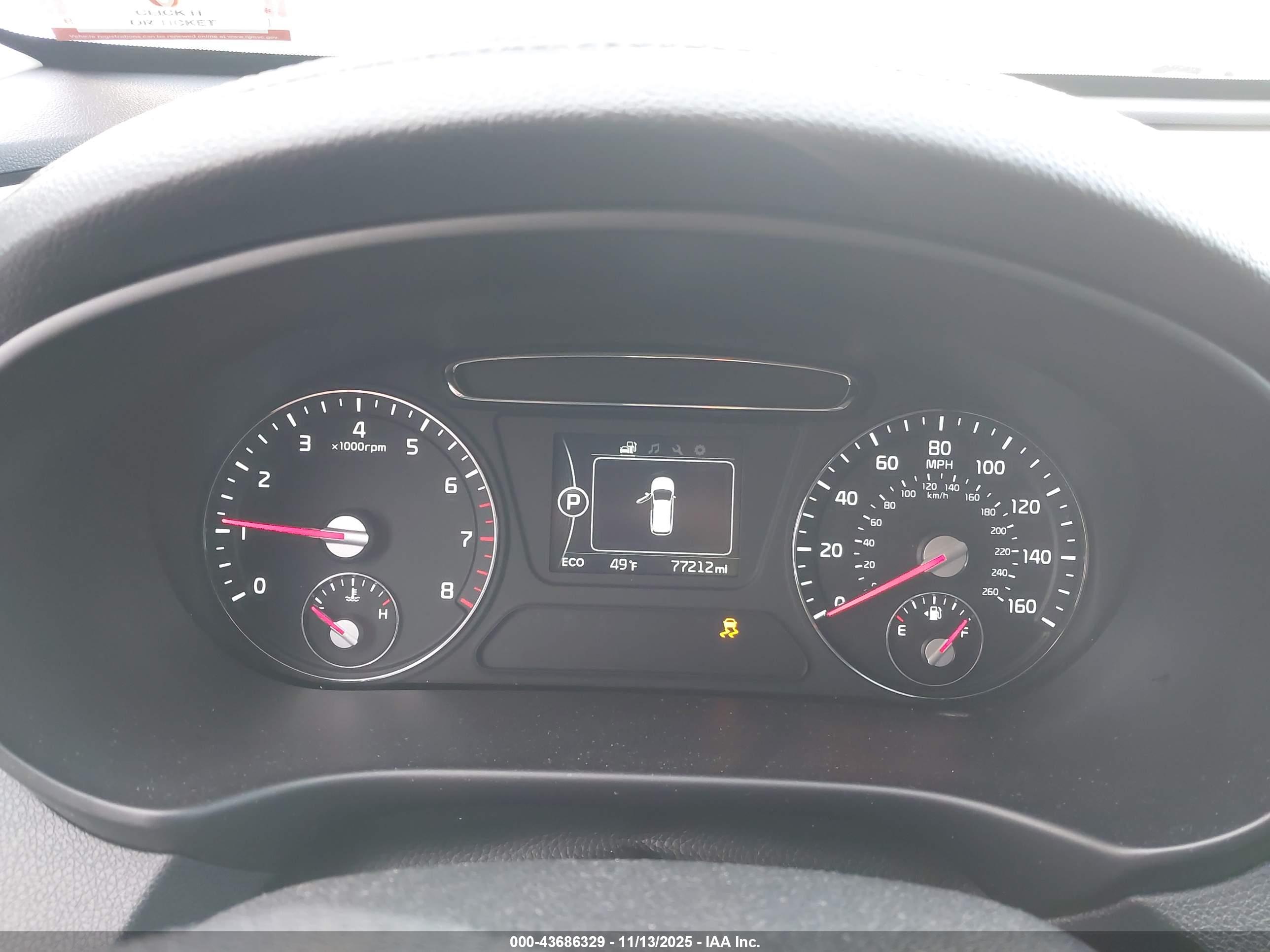 KIA SORENTO image 7