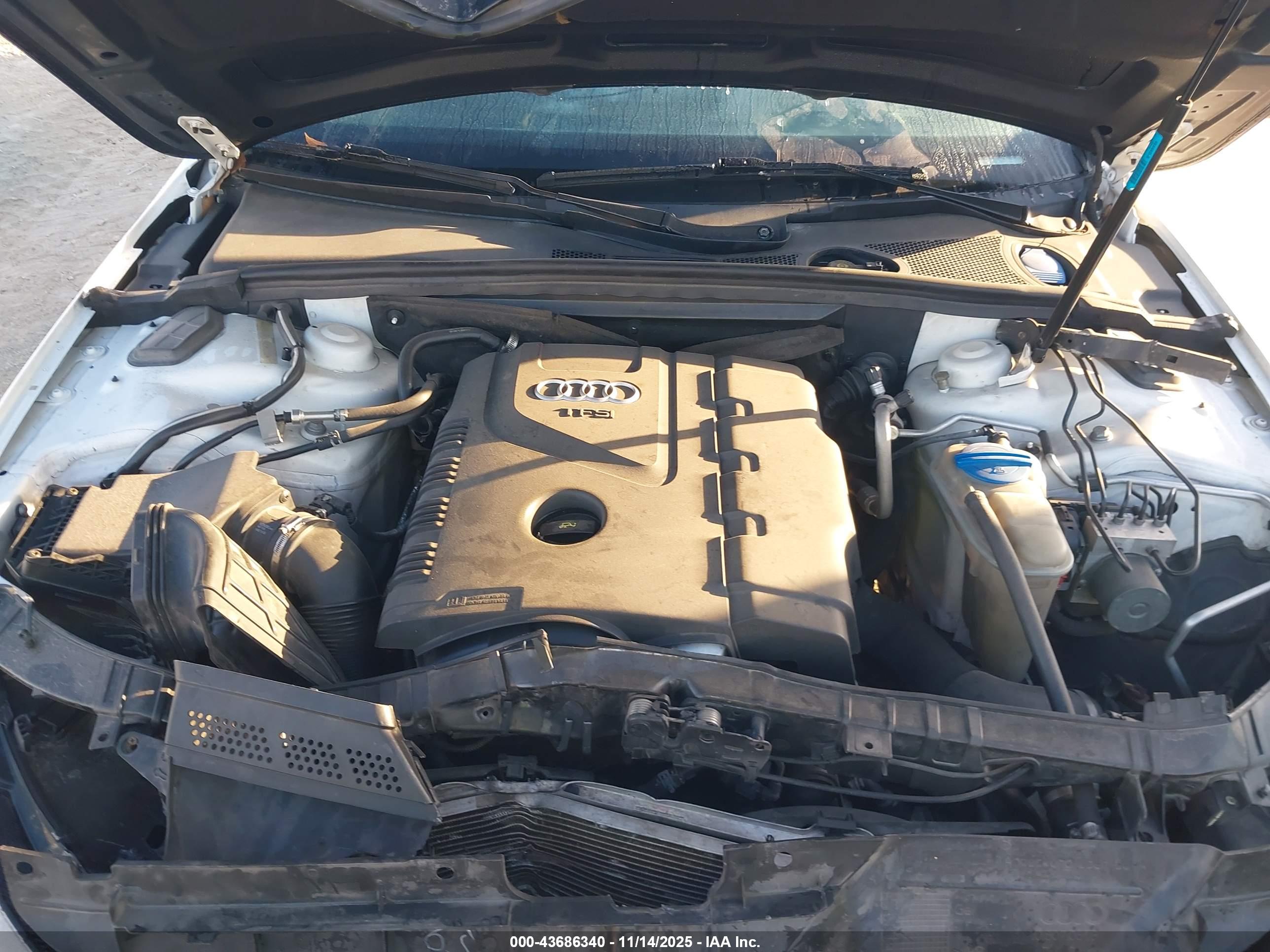 AUDI A4 image 10