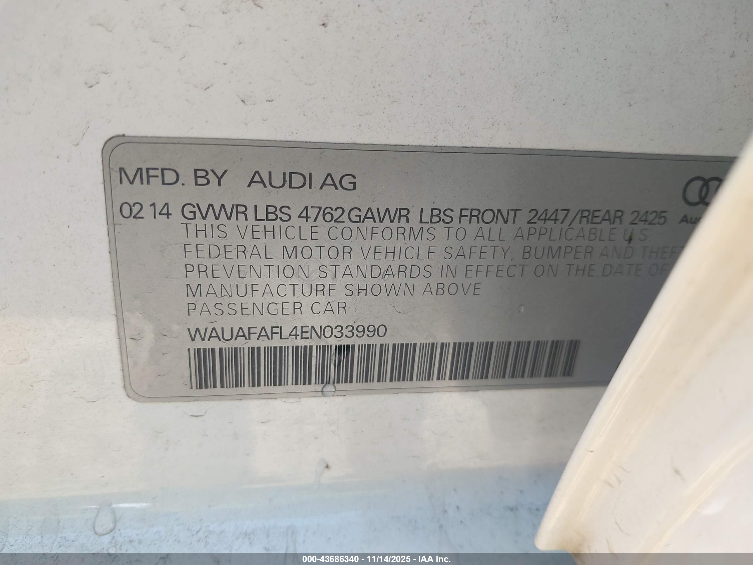 AUDI A4 image 9