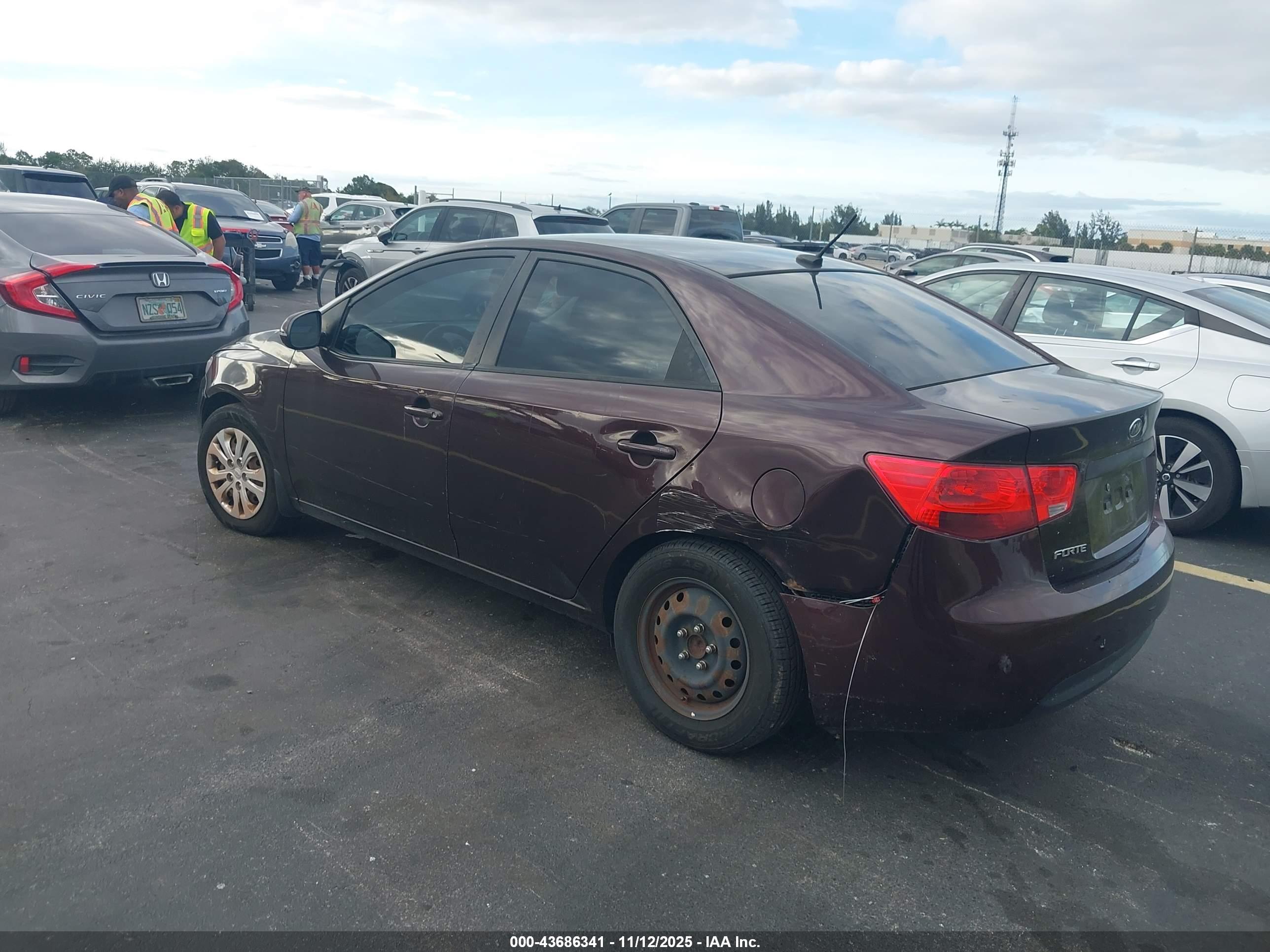 KIA FORTE image 3