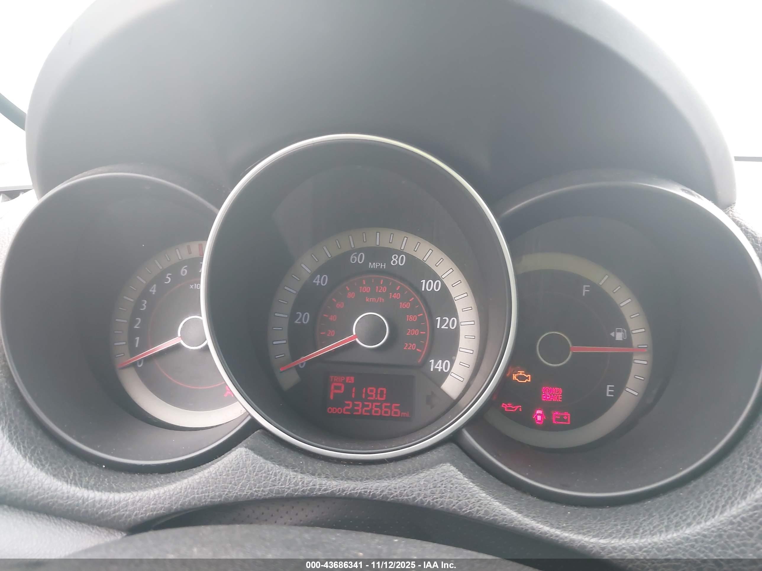 KIA FORTE image 7