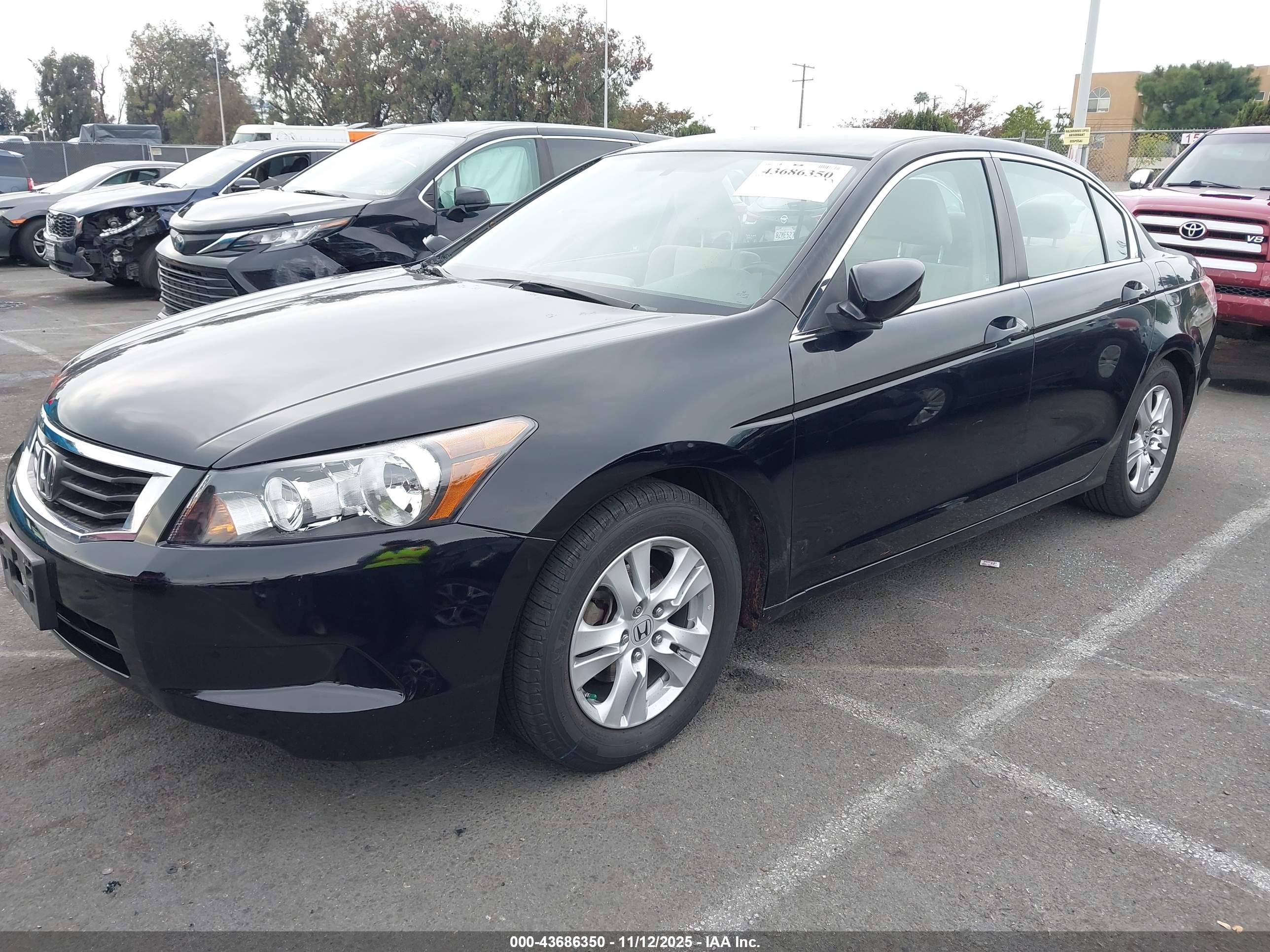 HONDA ACCORD image 2