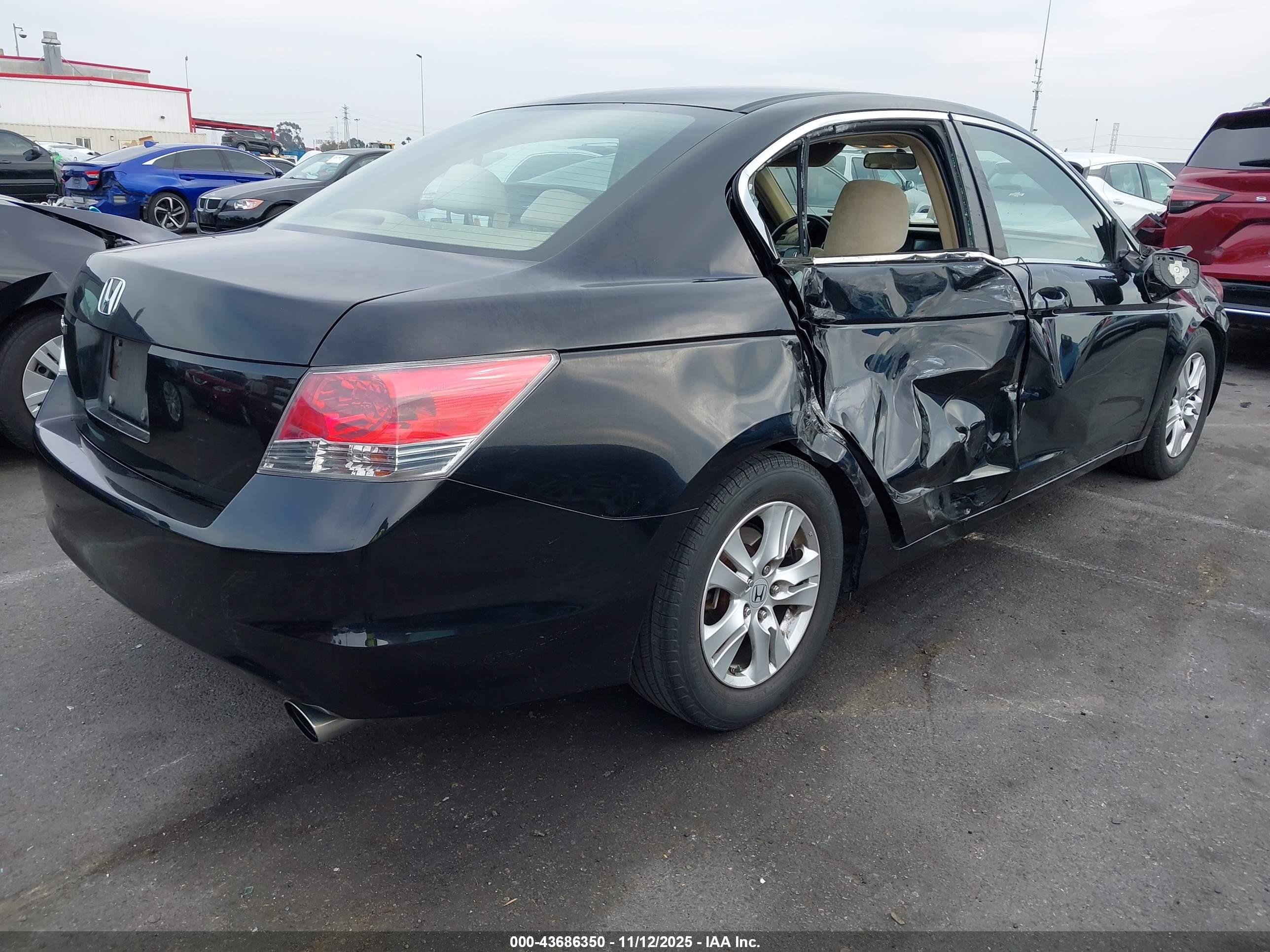 HONDA ACCORD image 4