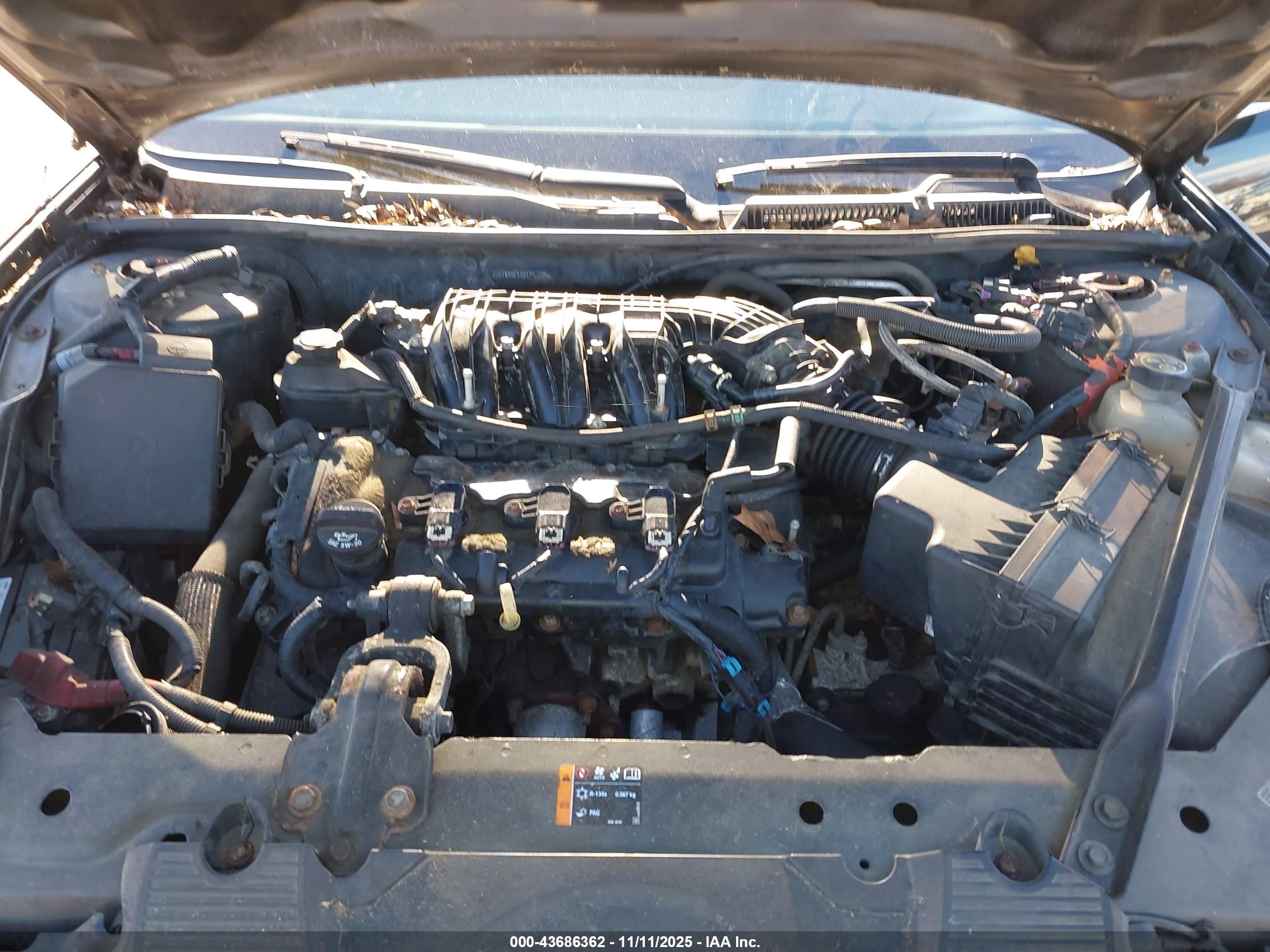 CHEVROLET IMPALA image 10