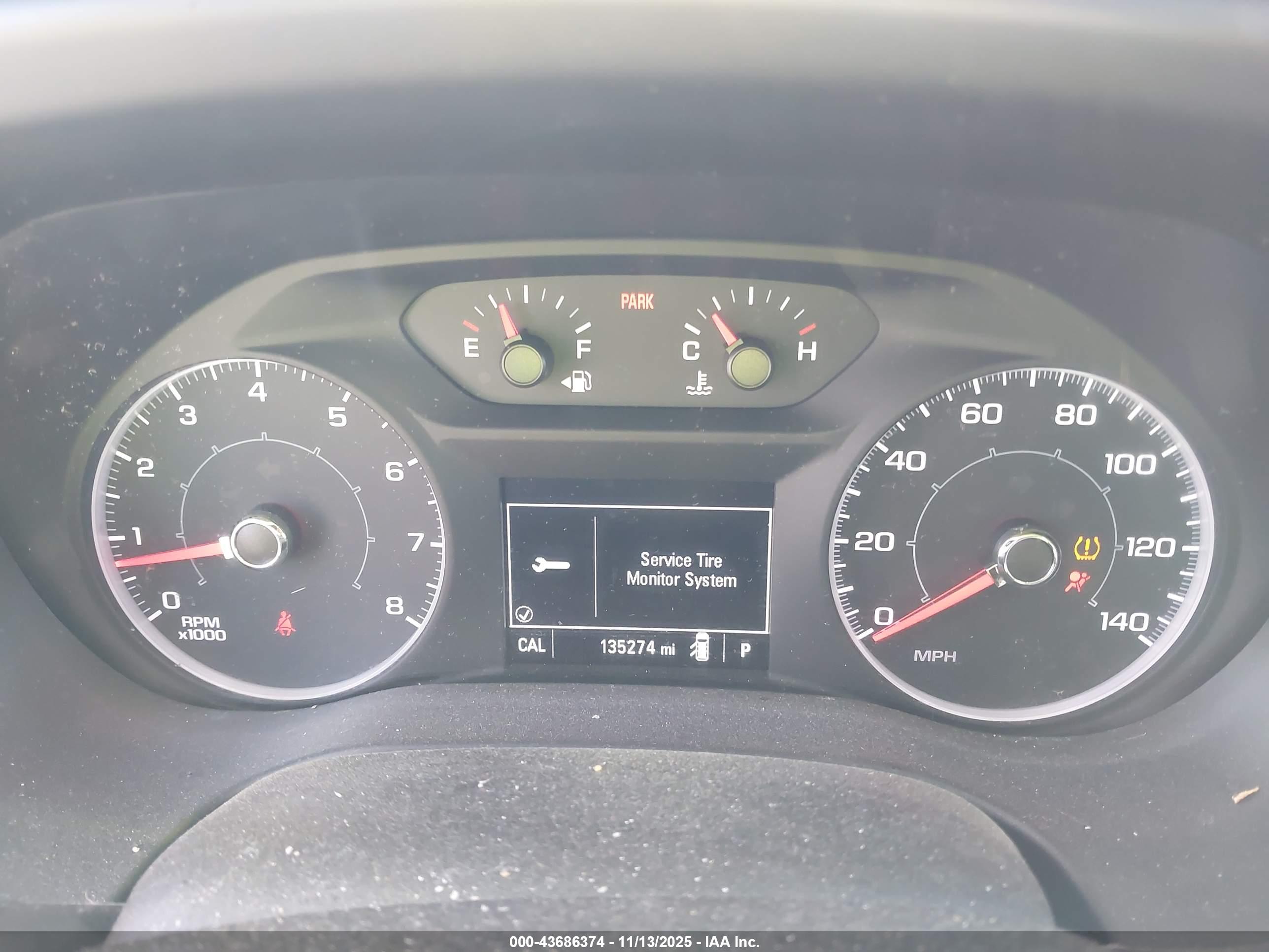 GMC ACADIA image 7