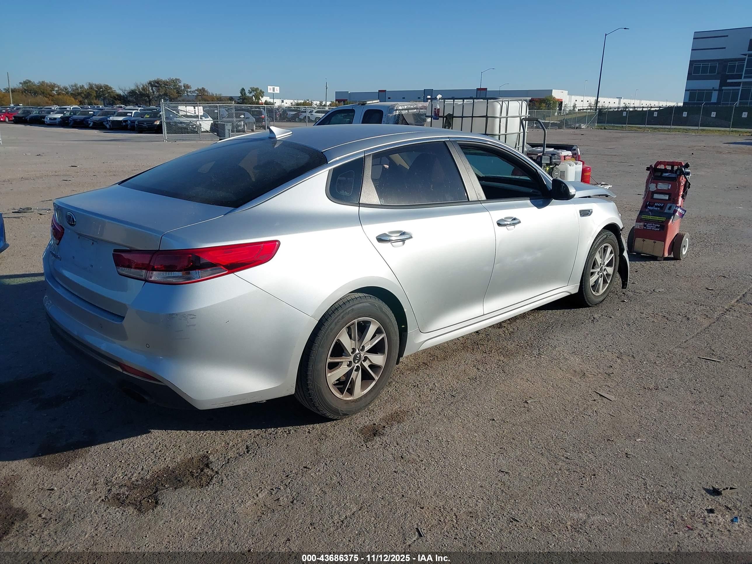 KIA OPTIMA image 4