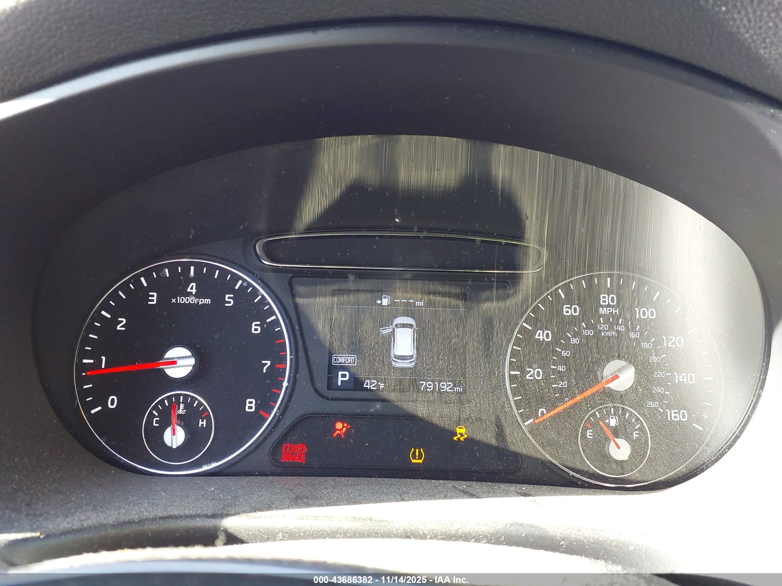 KIA SORENTO image 7