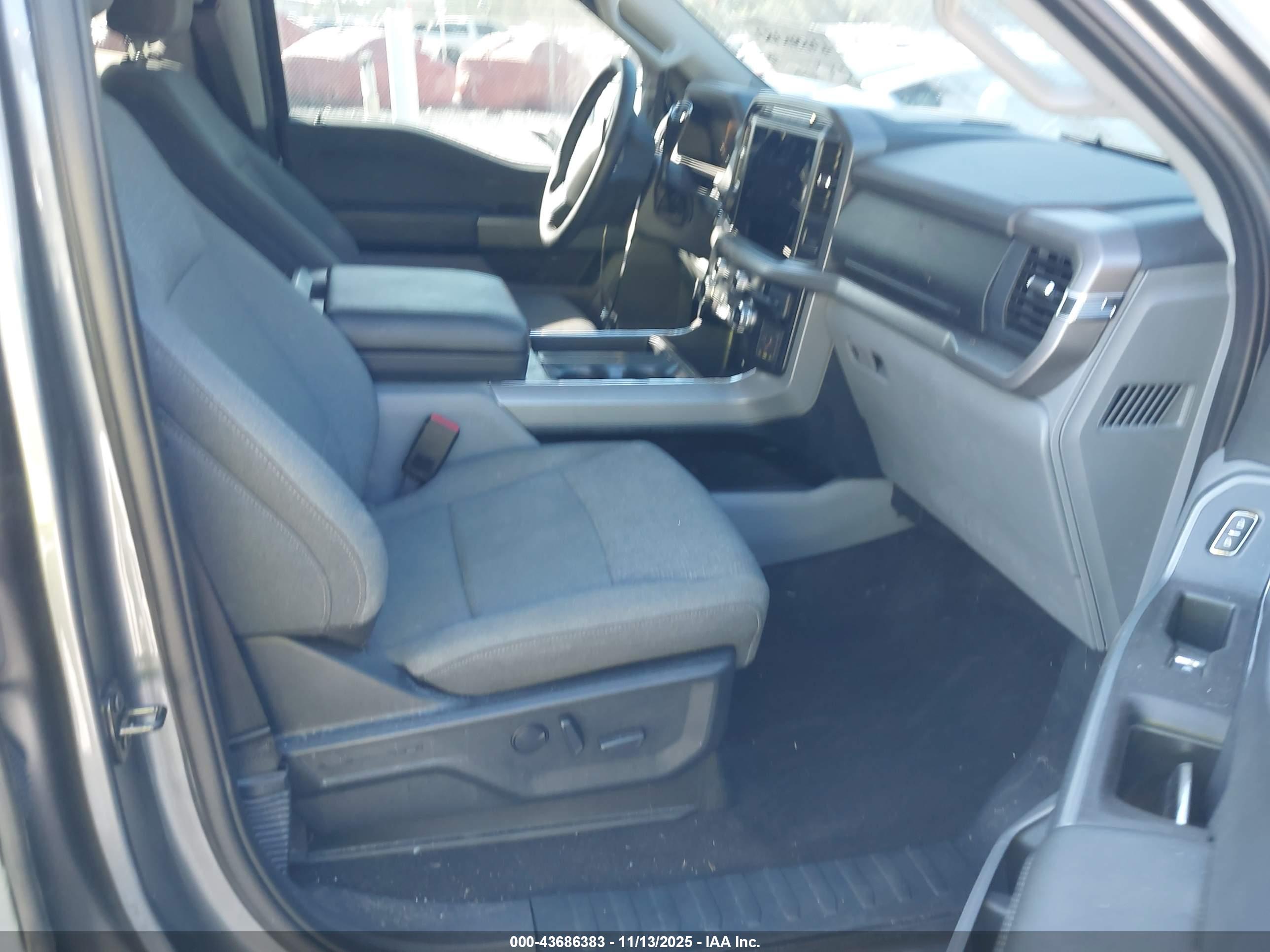 FORD F-150 image 5