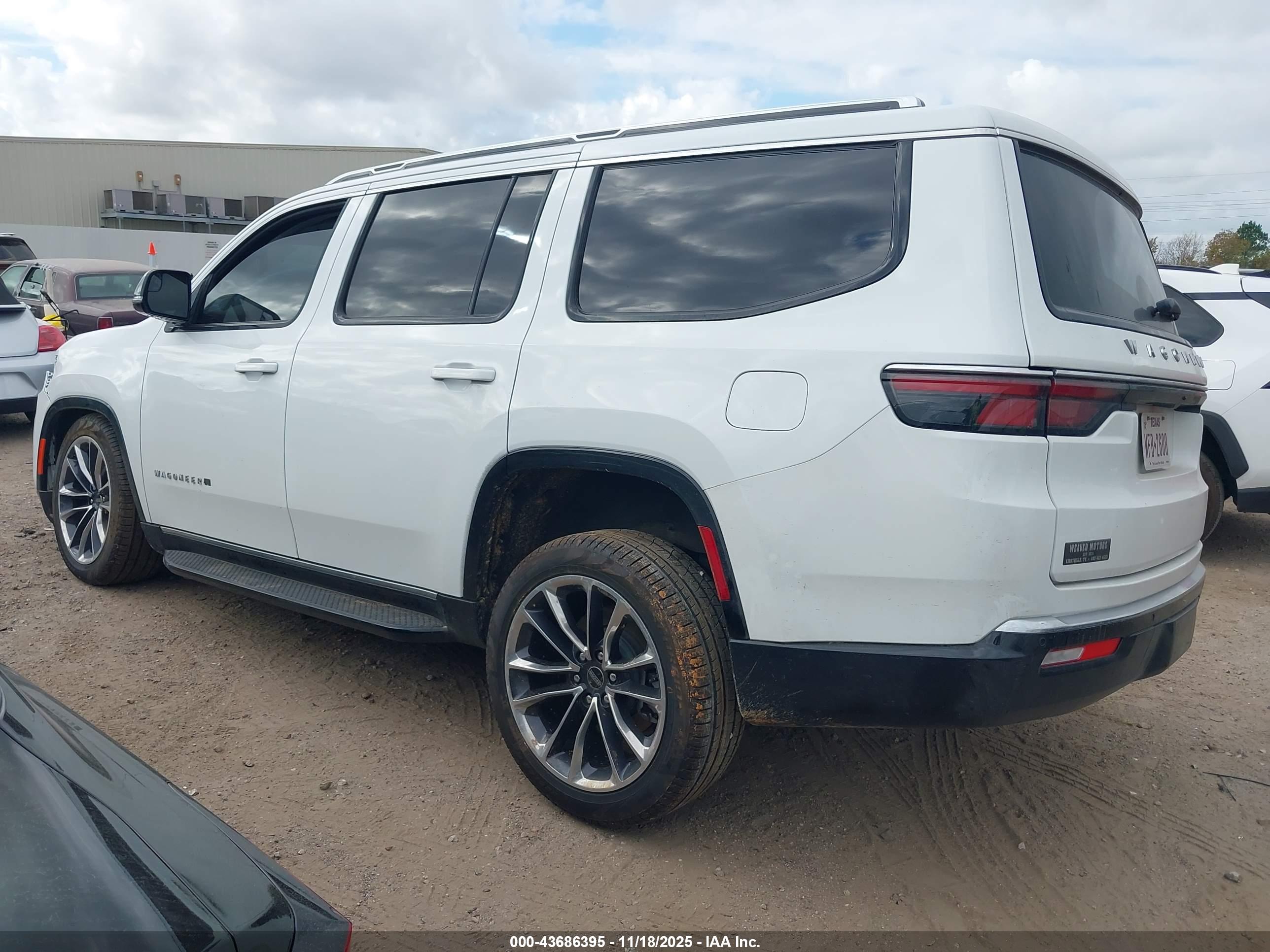 JEEP WAGONEER image 3