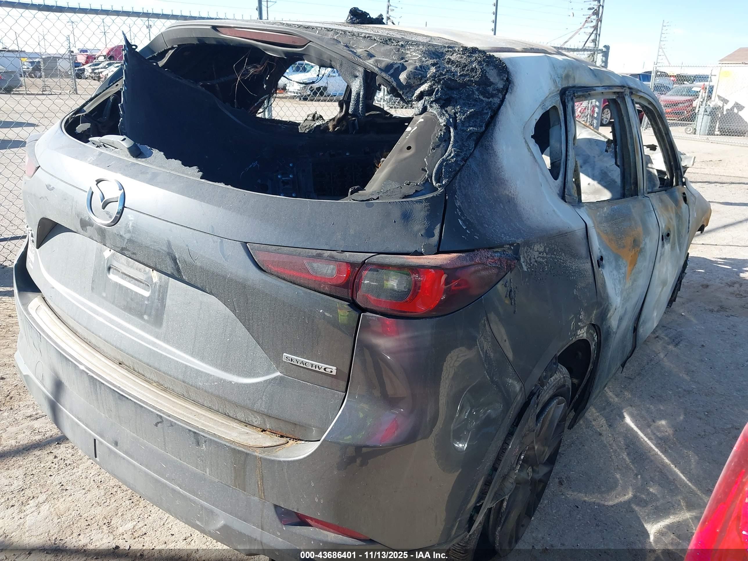 MAZDA CX-5 image 4