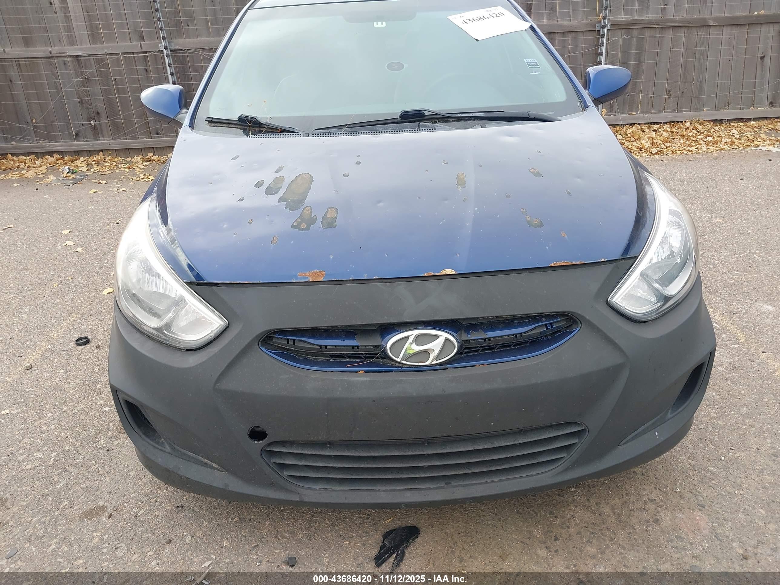 HYUNDAI ACCENT image 6