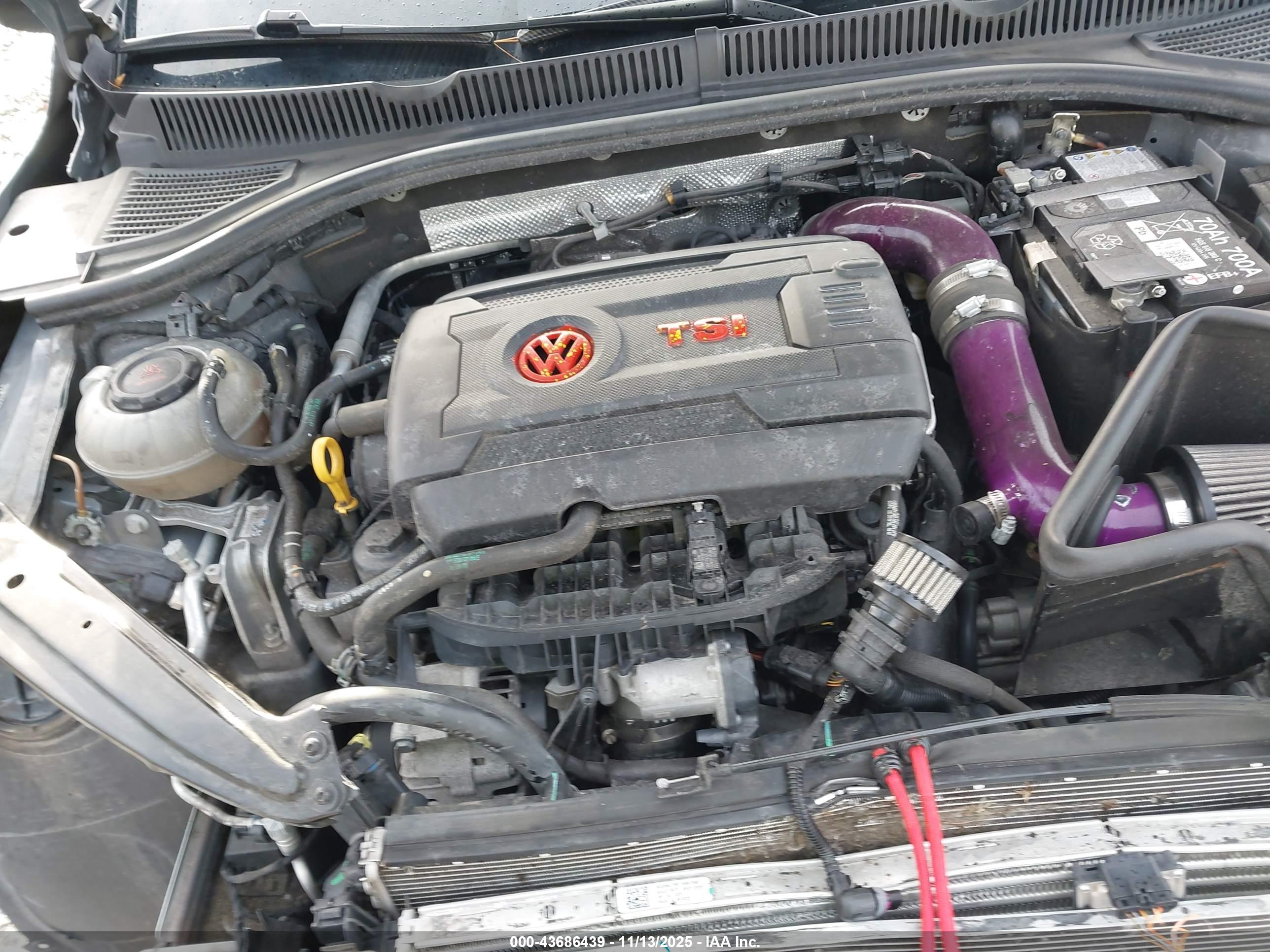 VOLKSWAGEN JETTA image 10