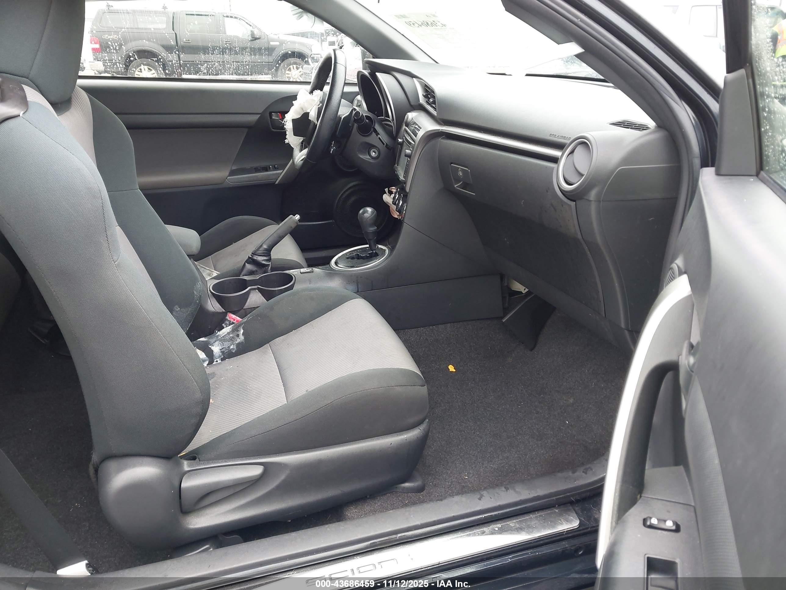 SCION TC image 5