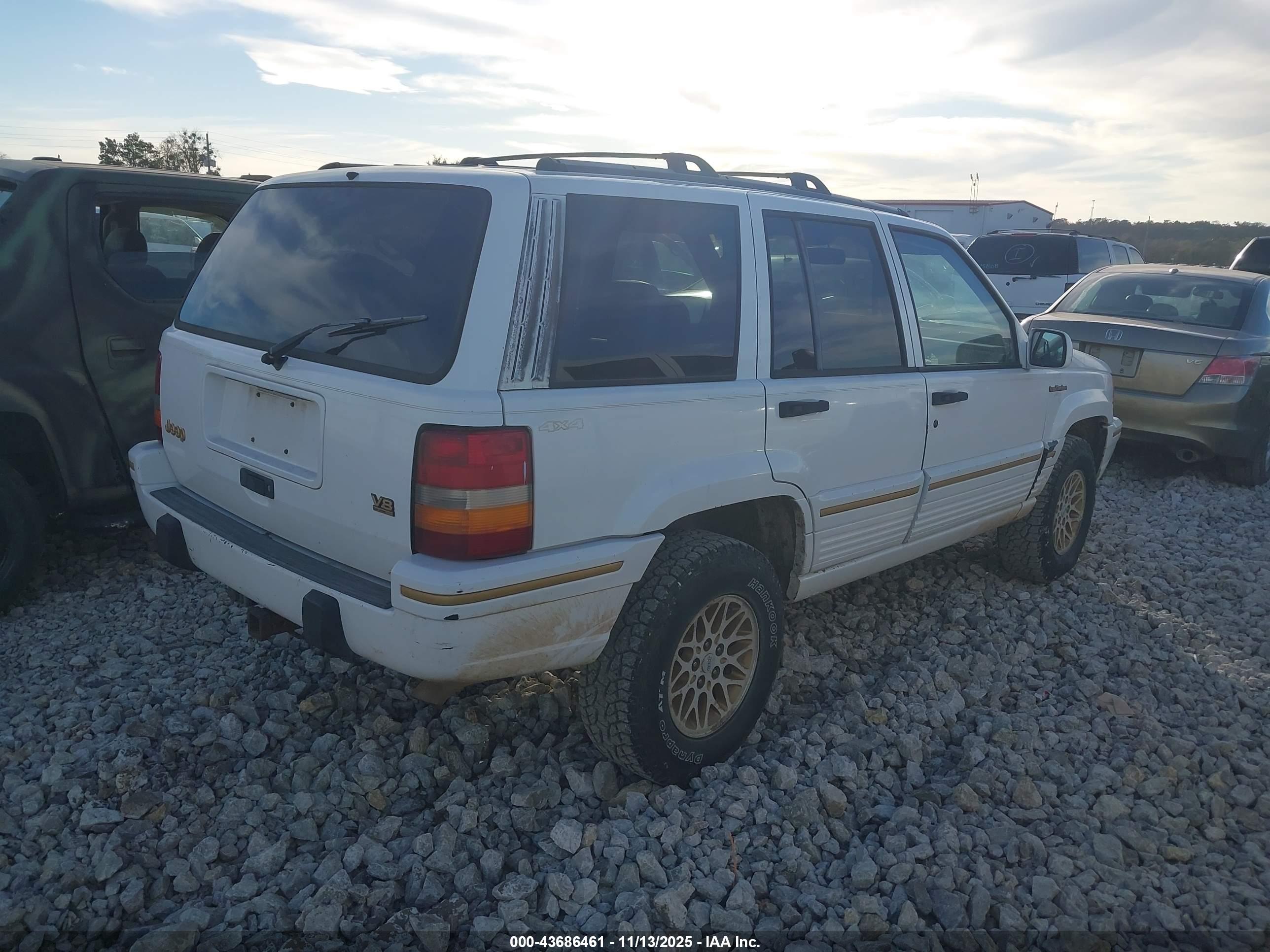 JEEP GRAND image 4