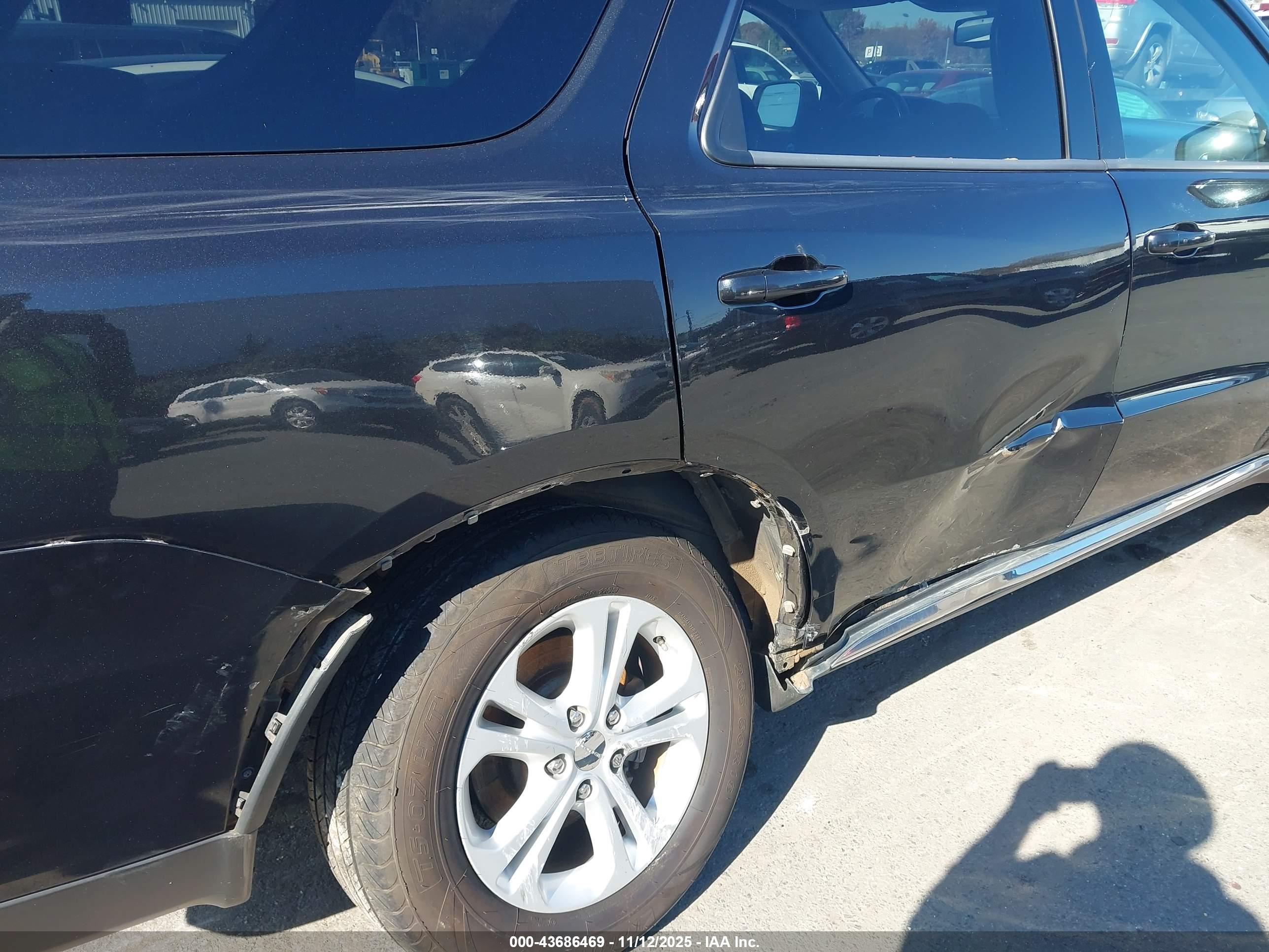DODGE DURANGO image 6