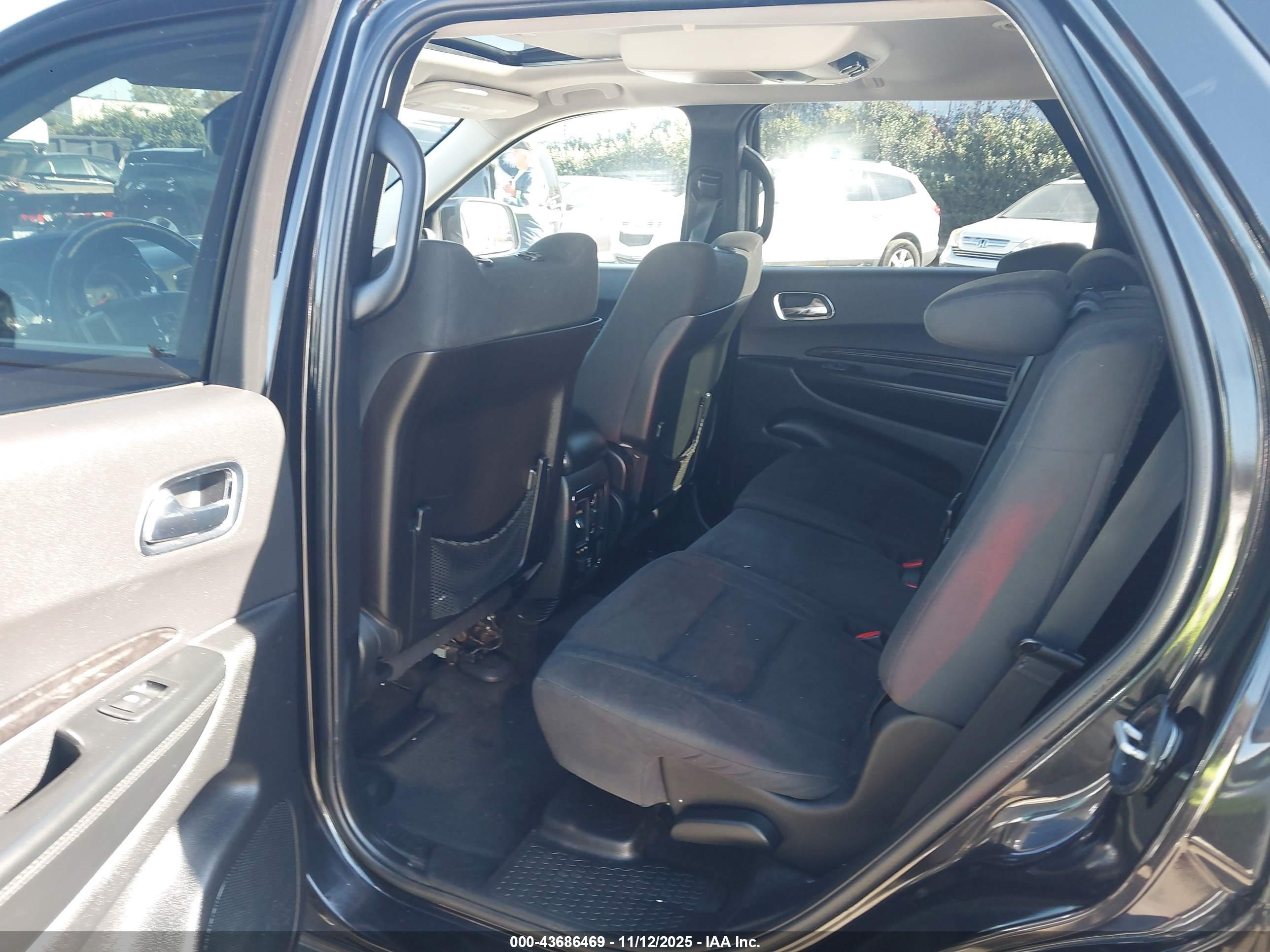 DODGE DURANGO image 8