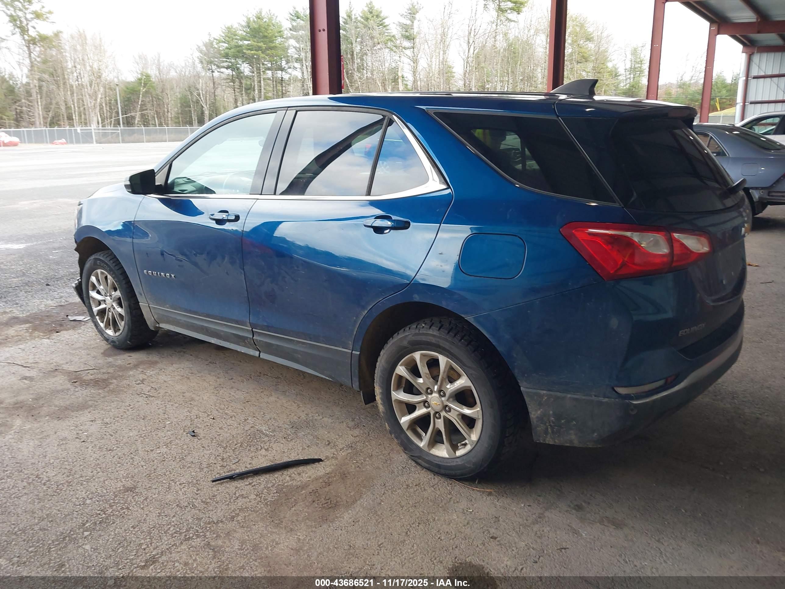 CHEVROLET EQUINOX image 3