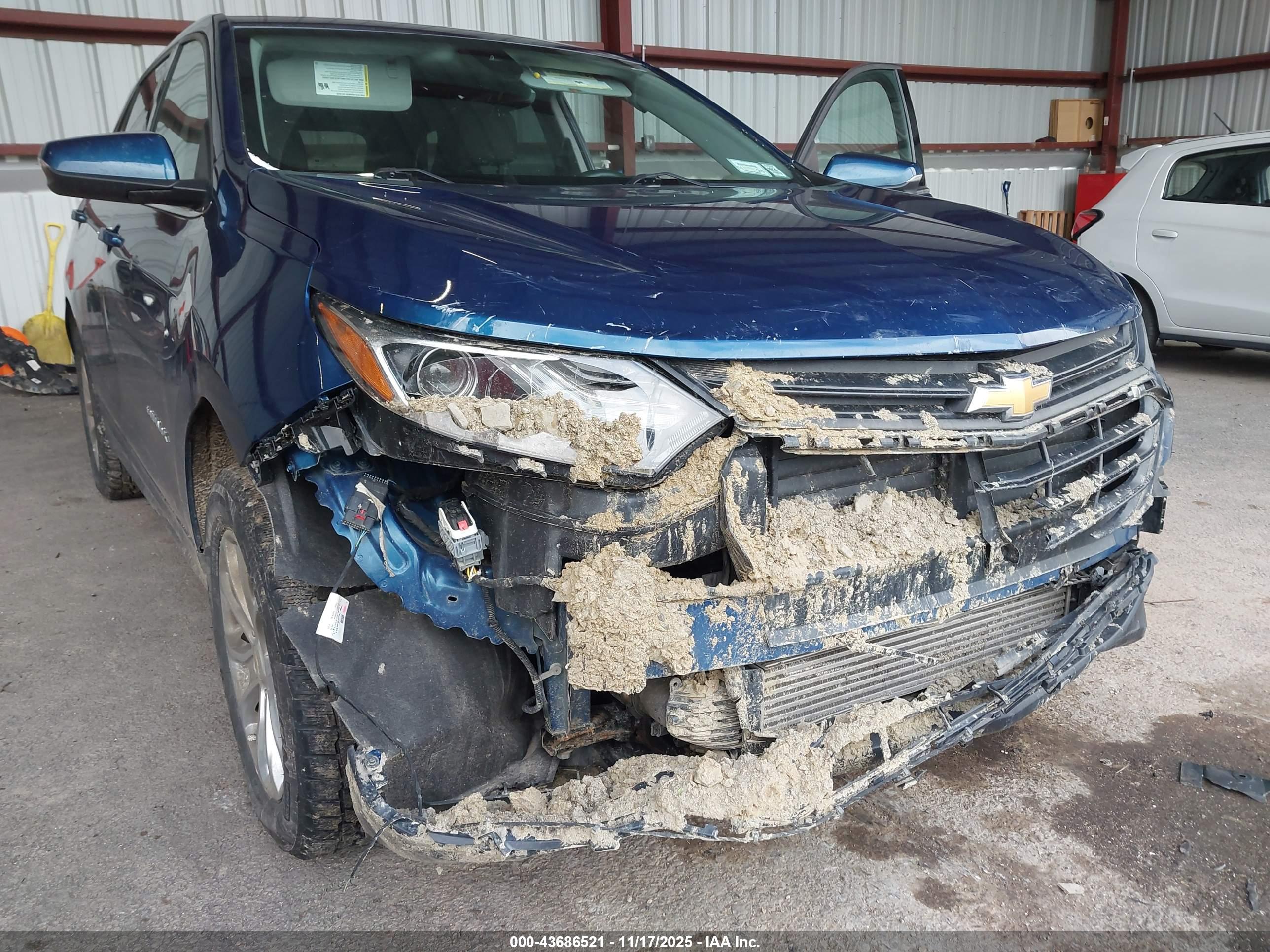 CHEVROLET EQUINOX image 6