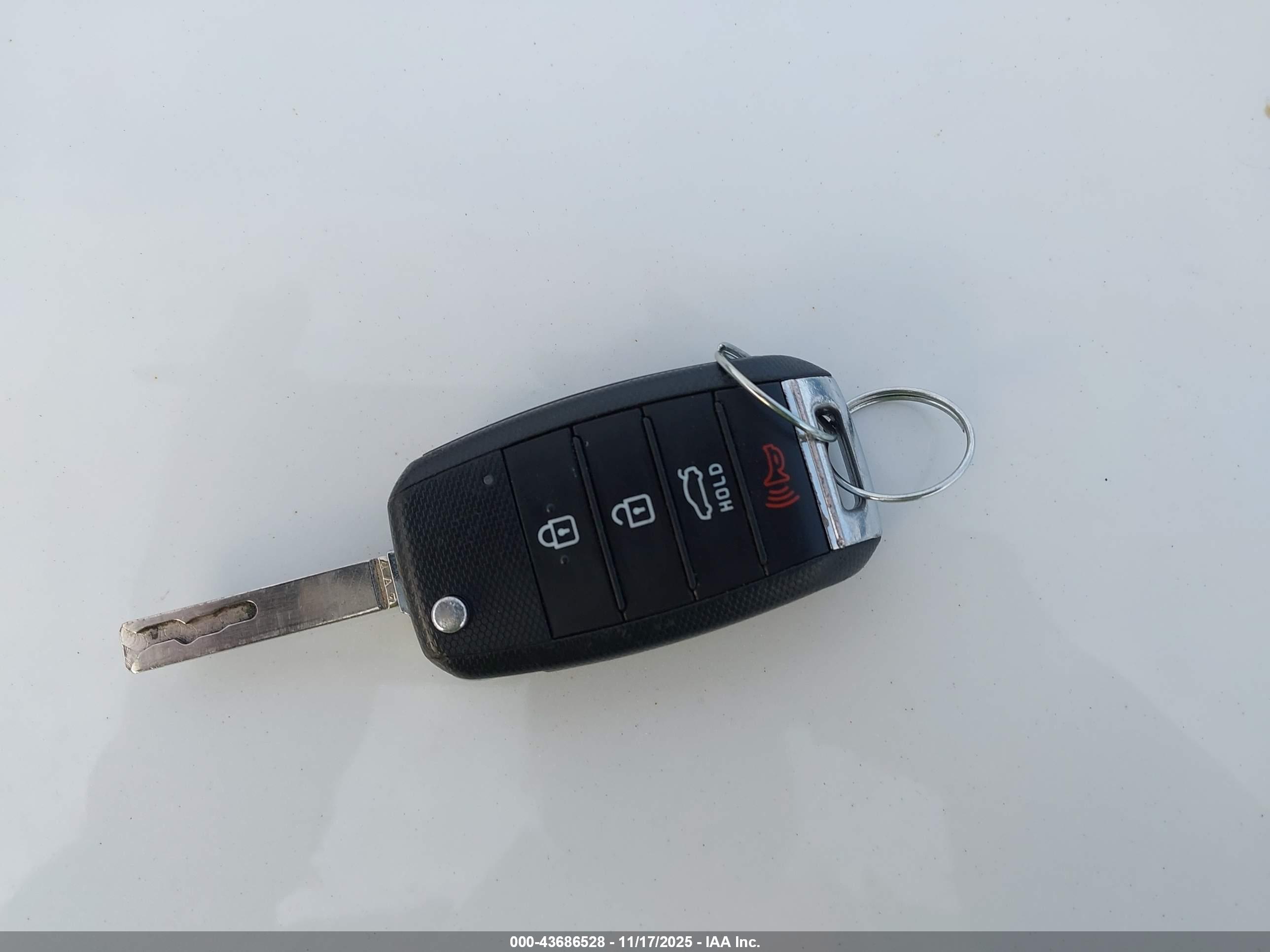 KIA OPTIMA image 11