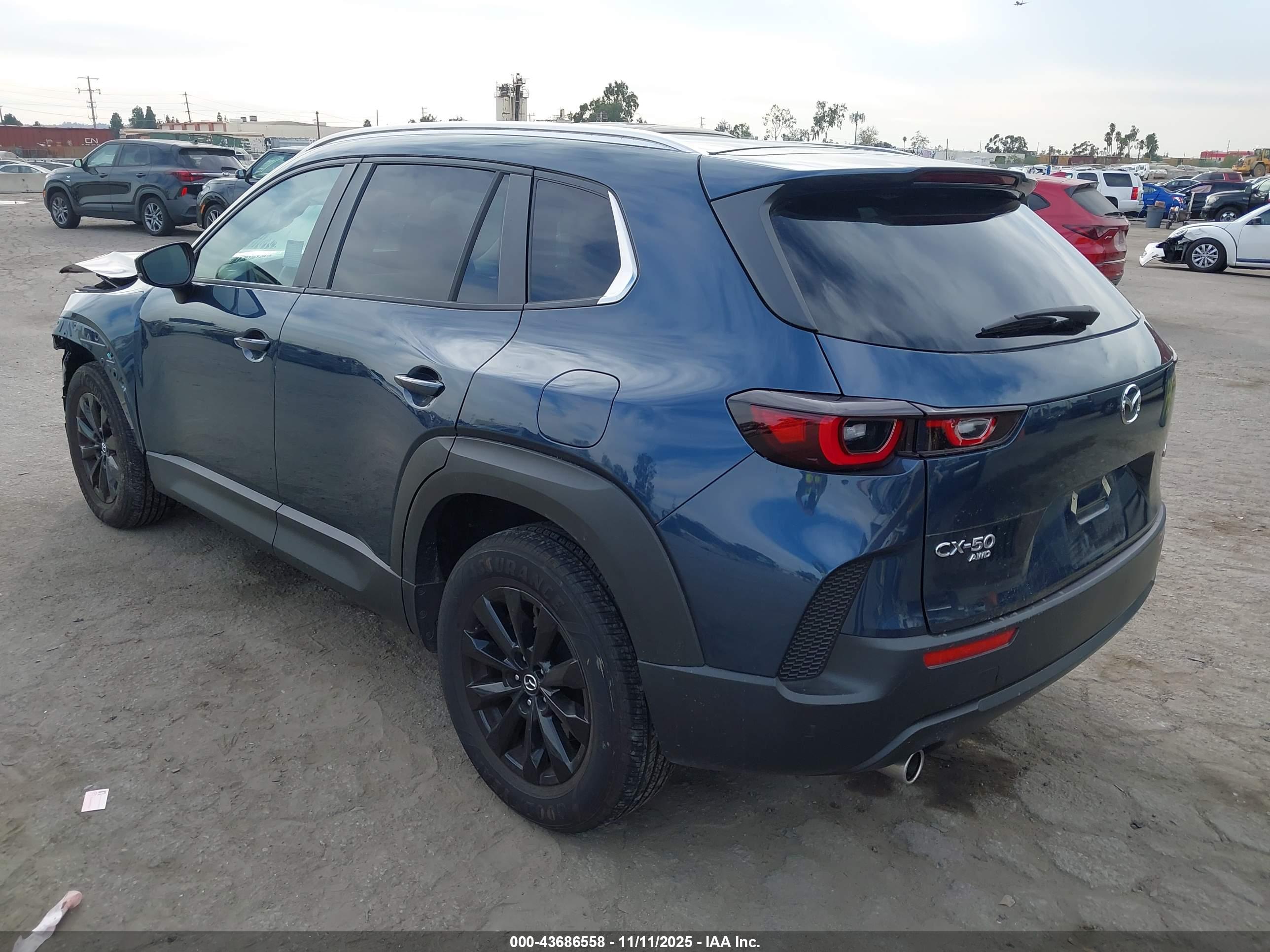 MAZDA CX-50 image 3