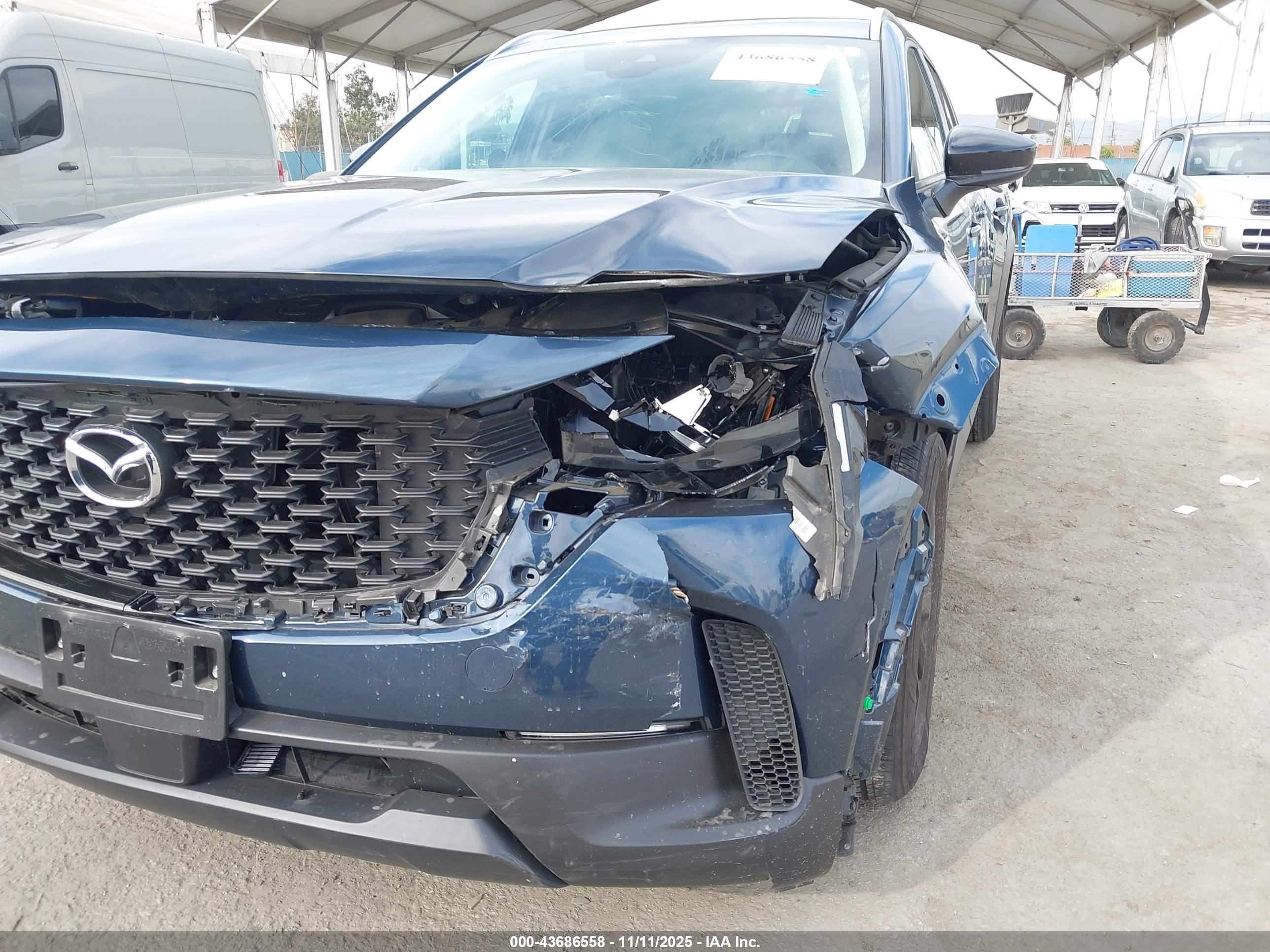 MAZDA CX-50 image 6