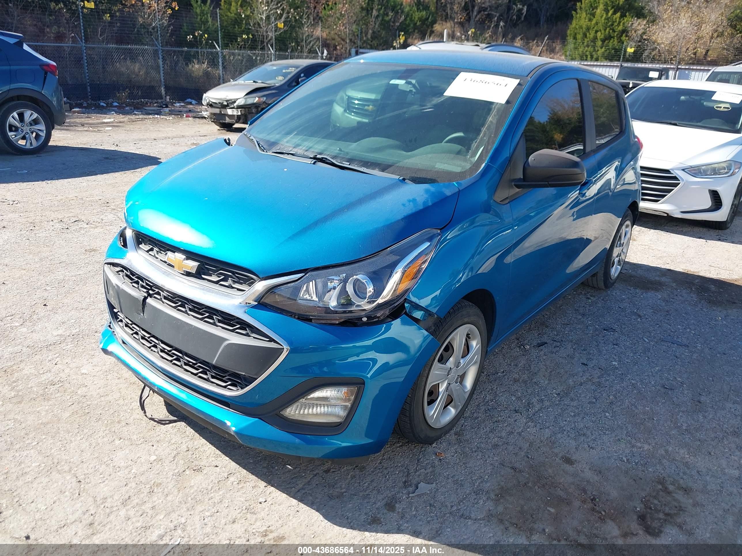 CHEVROLET SPARK image 2