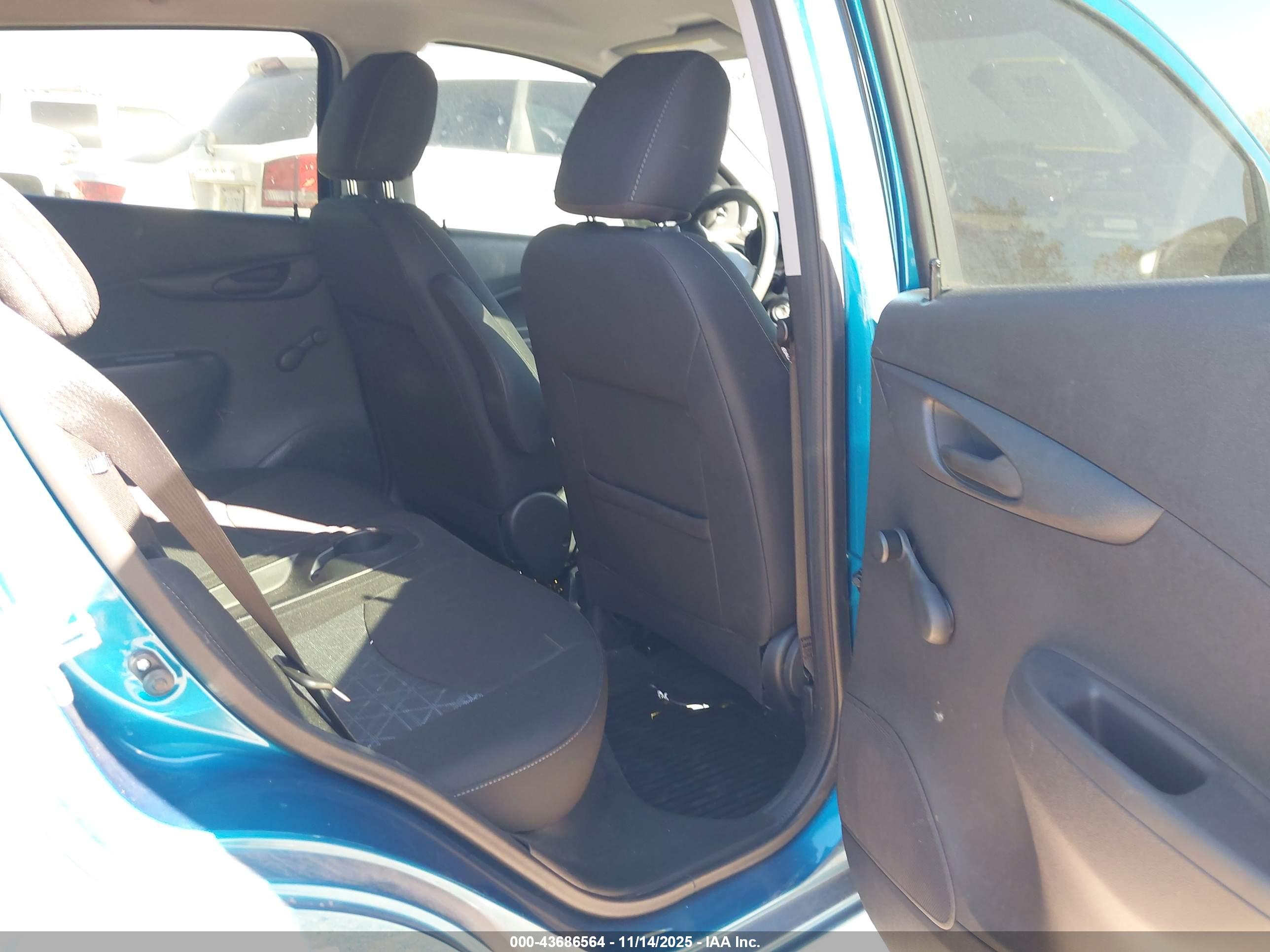 CHEVROLET SPARK image 8