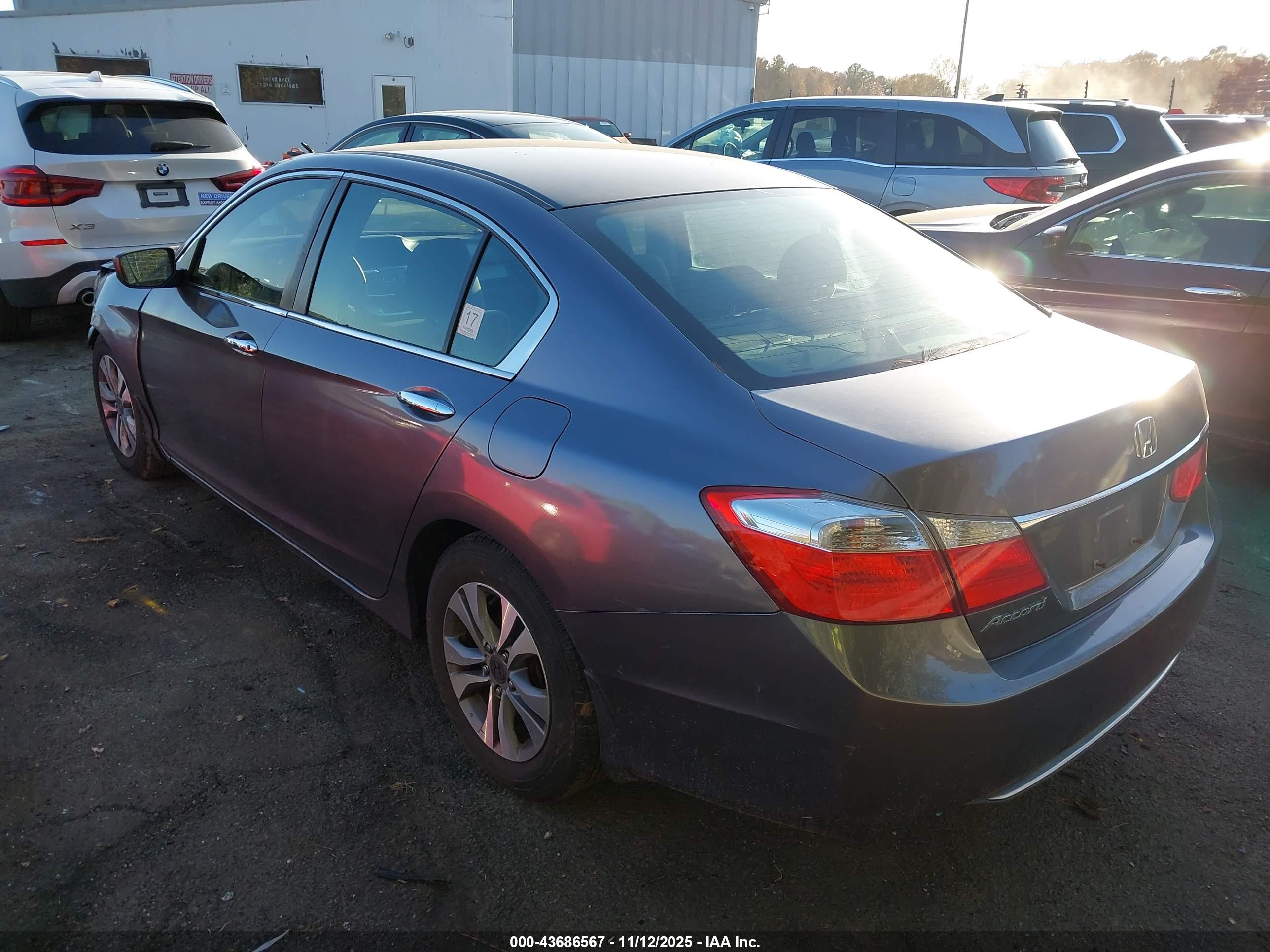 HONDA ACCORD image 3