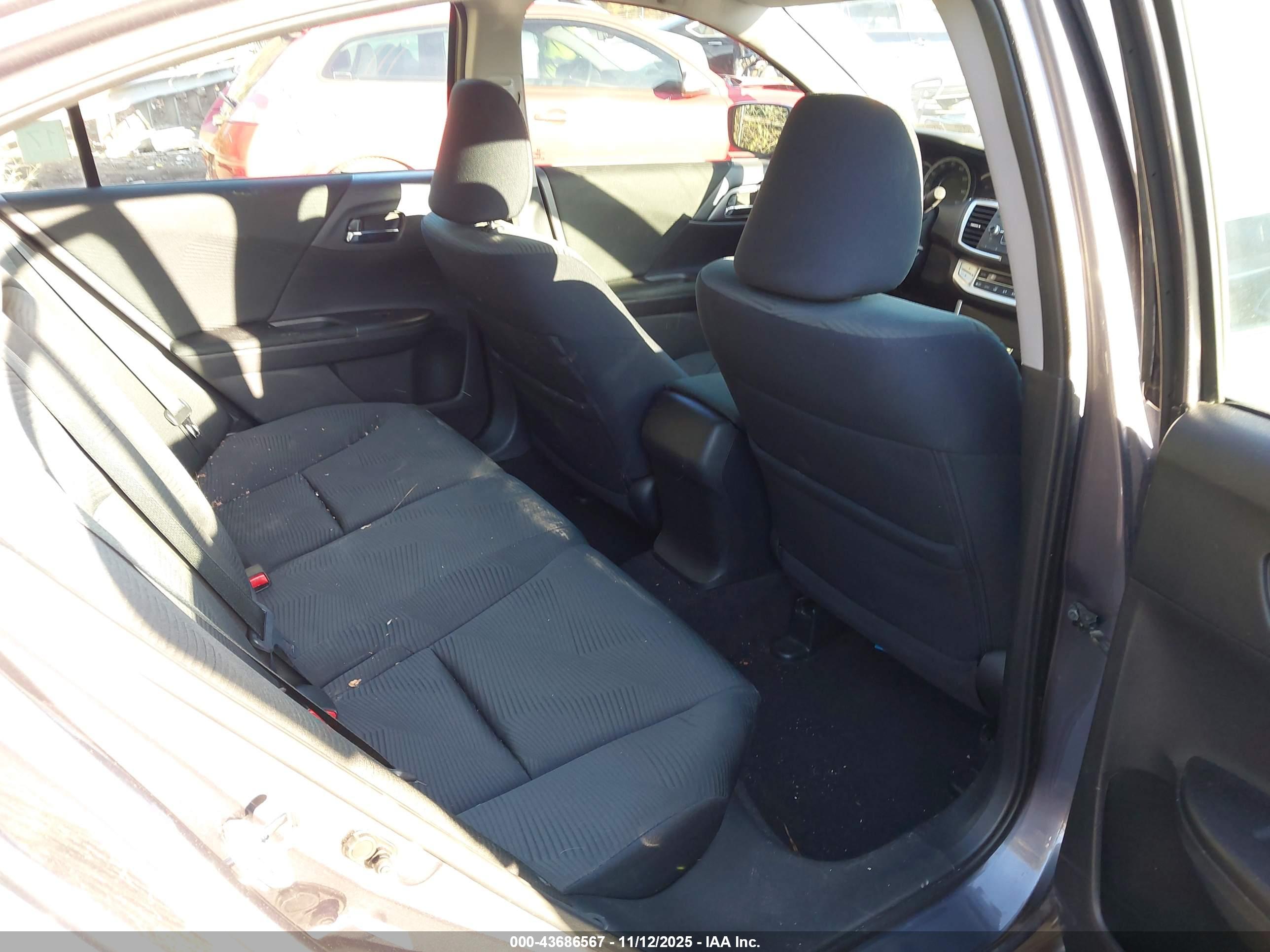 HONDA ACCORD image 8