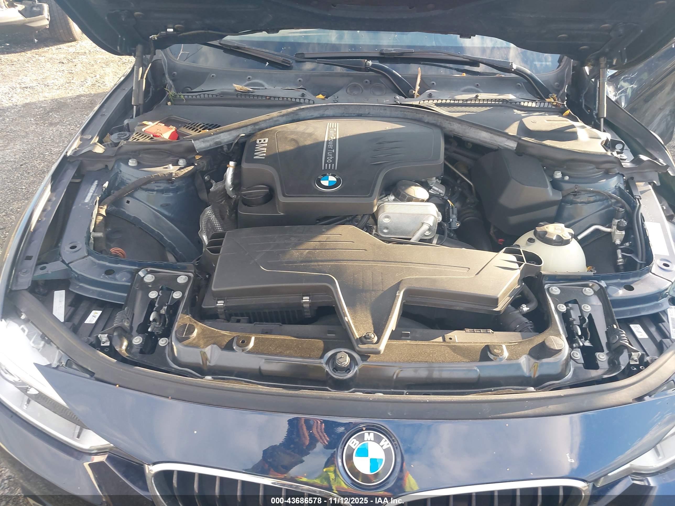 BMW 328I image 10