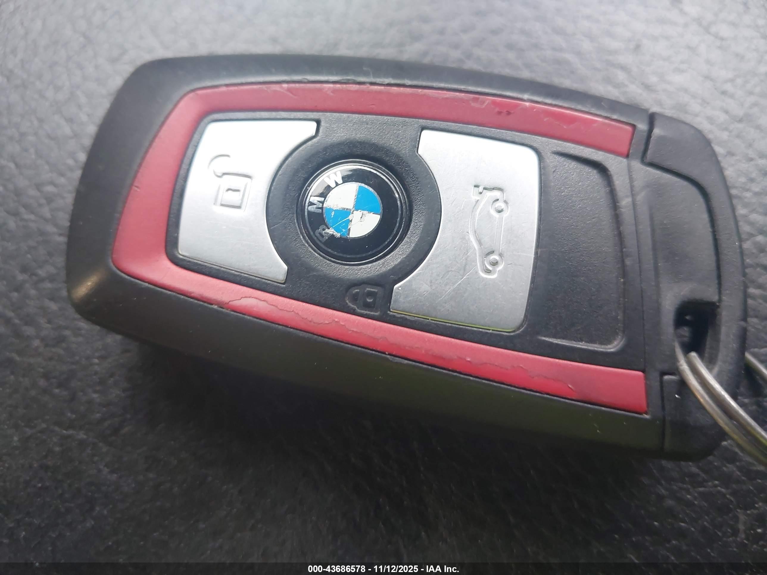 BMW 328I image 11
