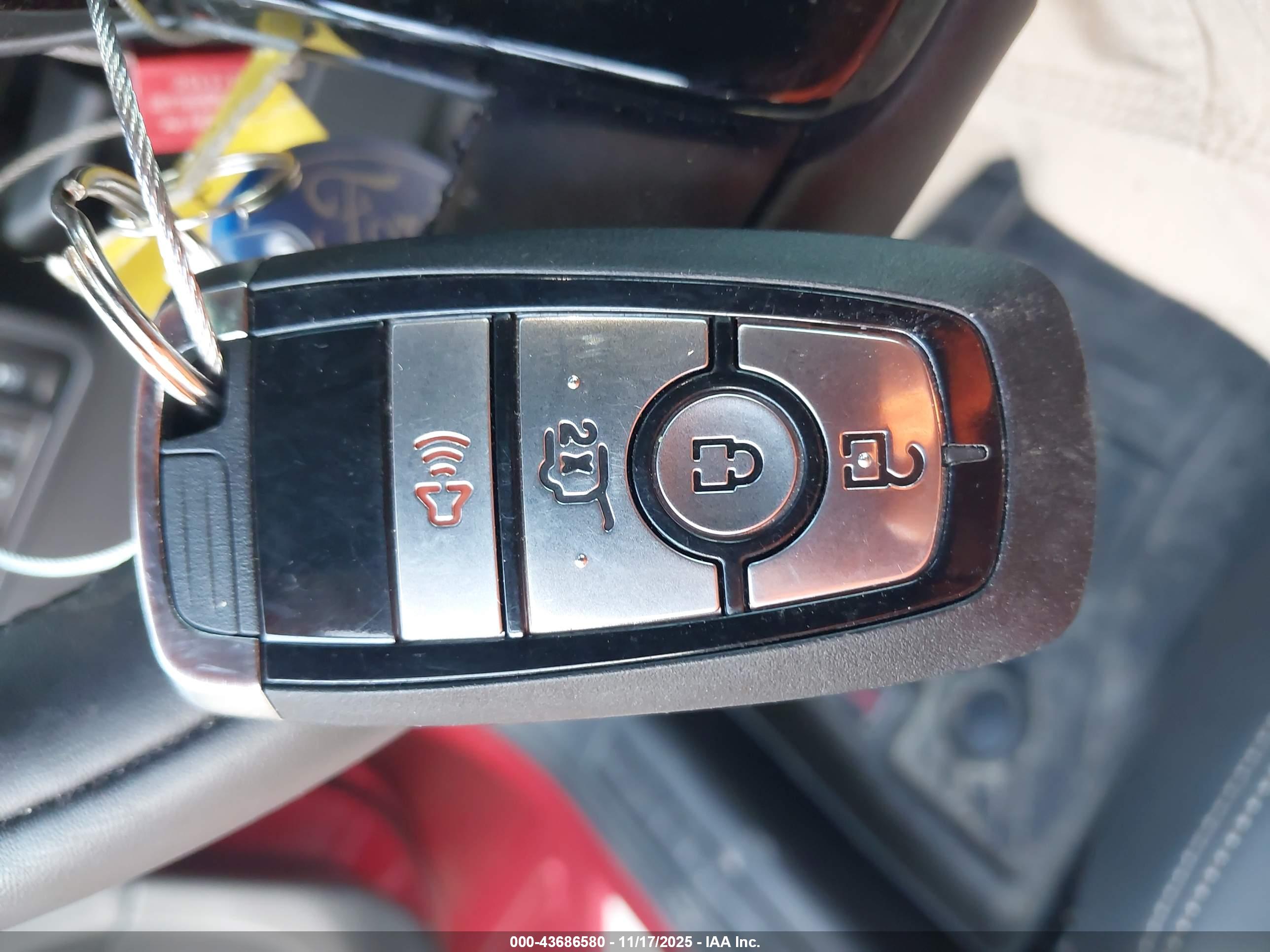 FORD MUSTANG image 11