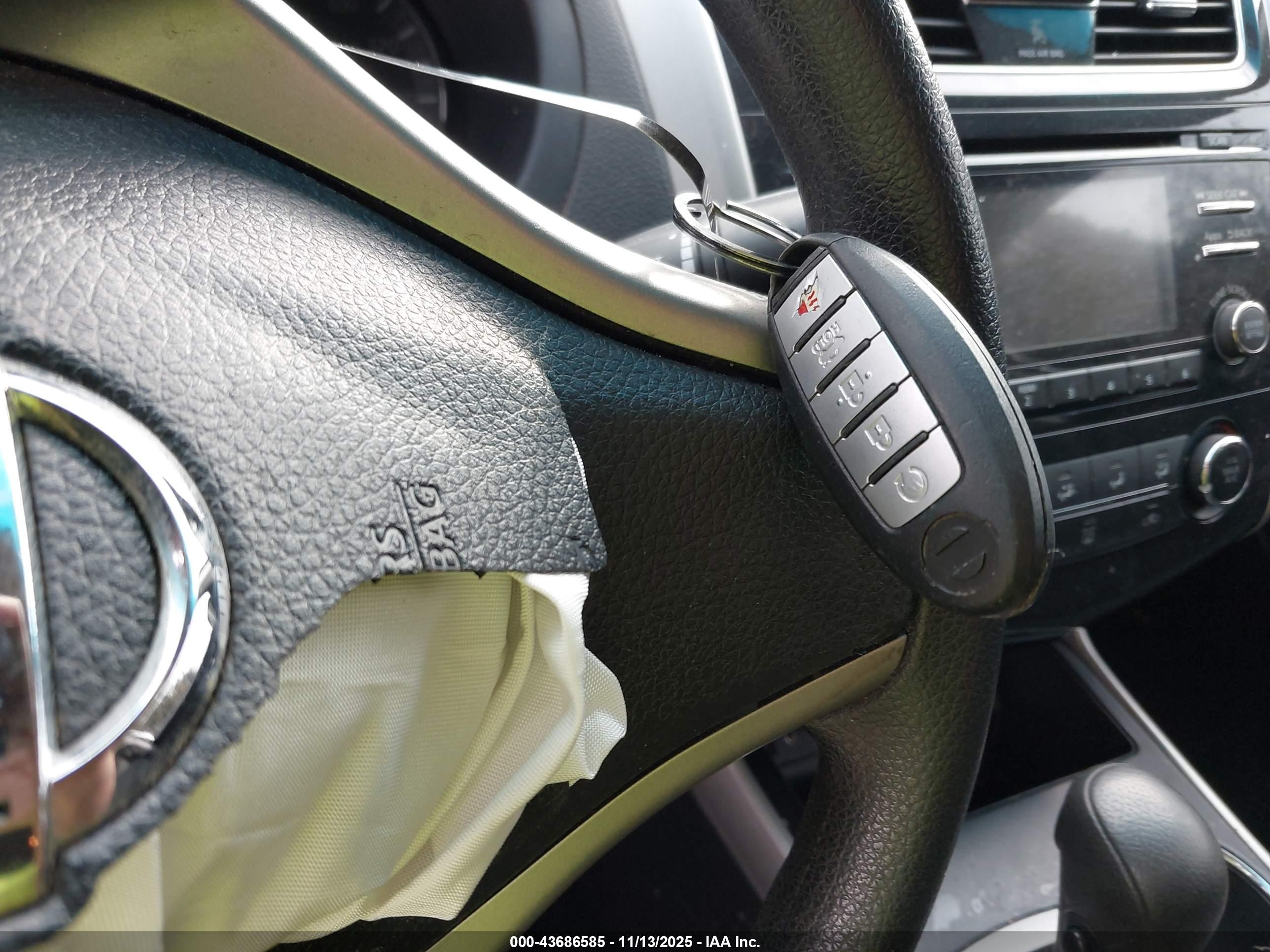 NISSAN ALTIMA image 11