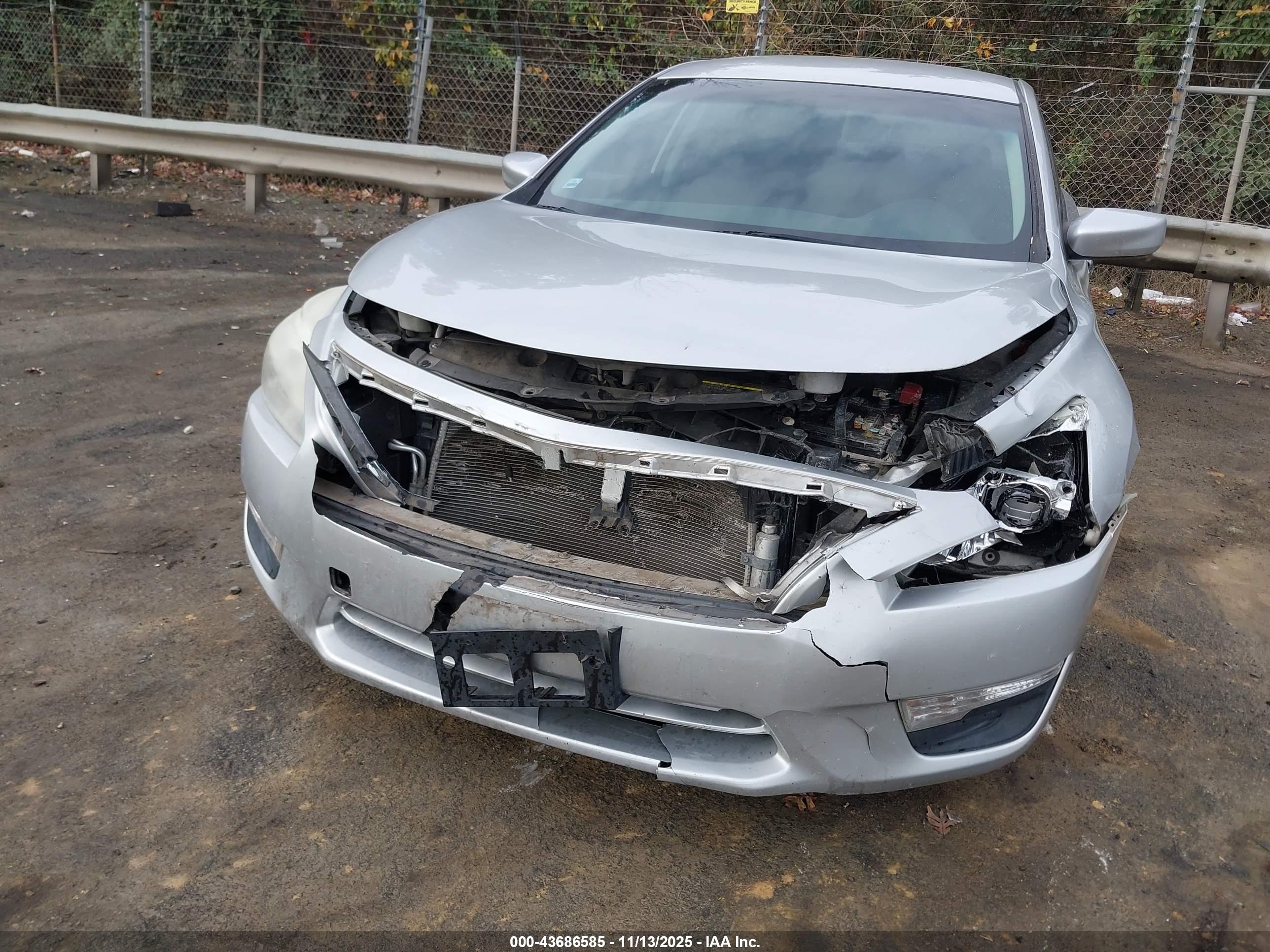 NISSAN ALTIMA image 6