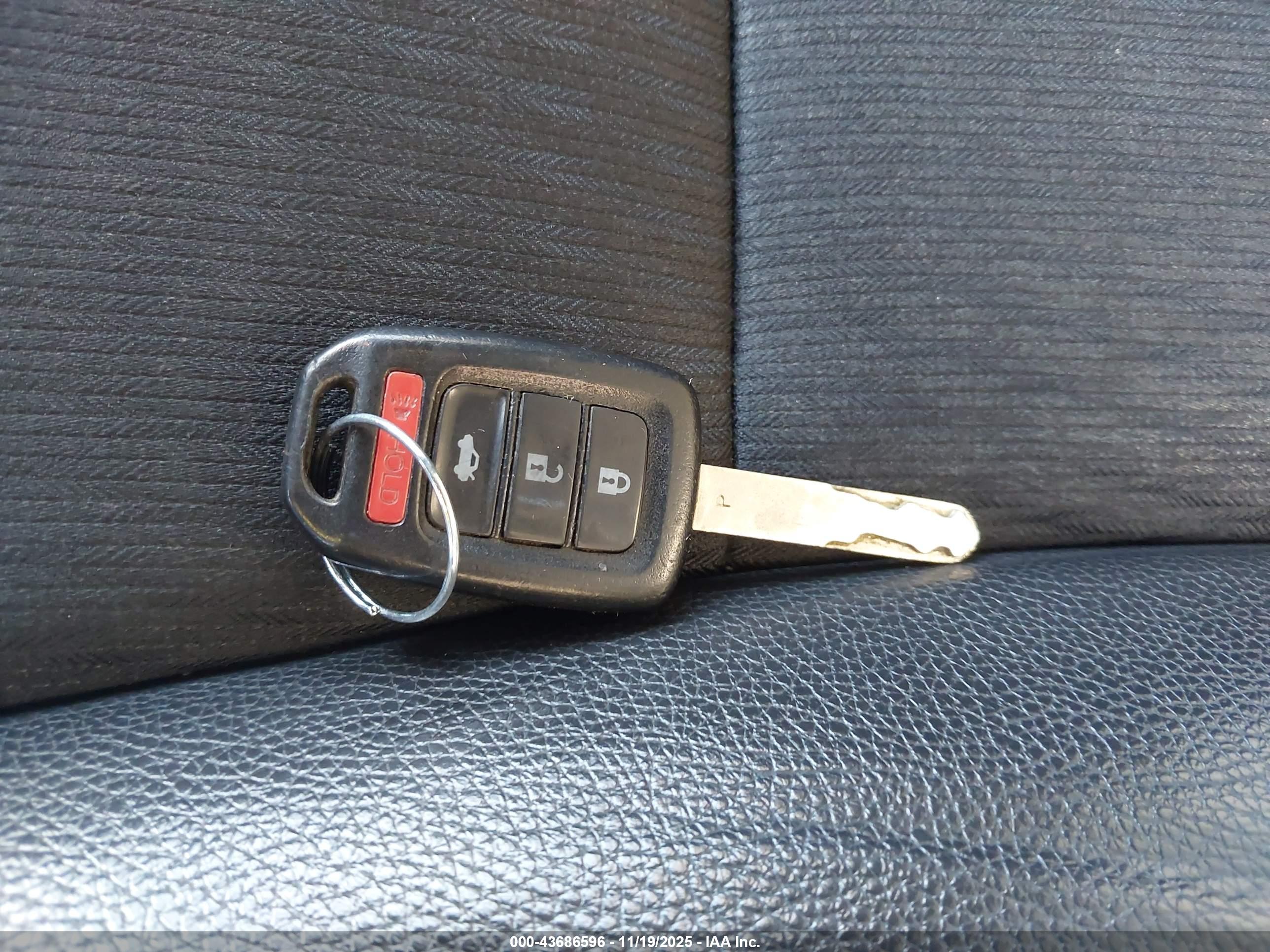 HONDA ACCORD image 11