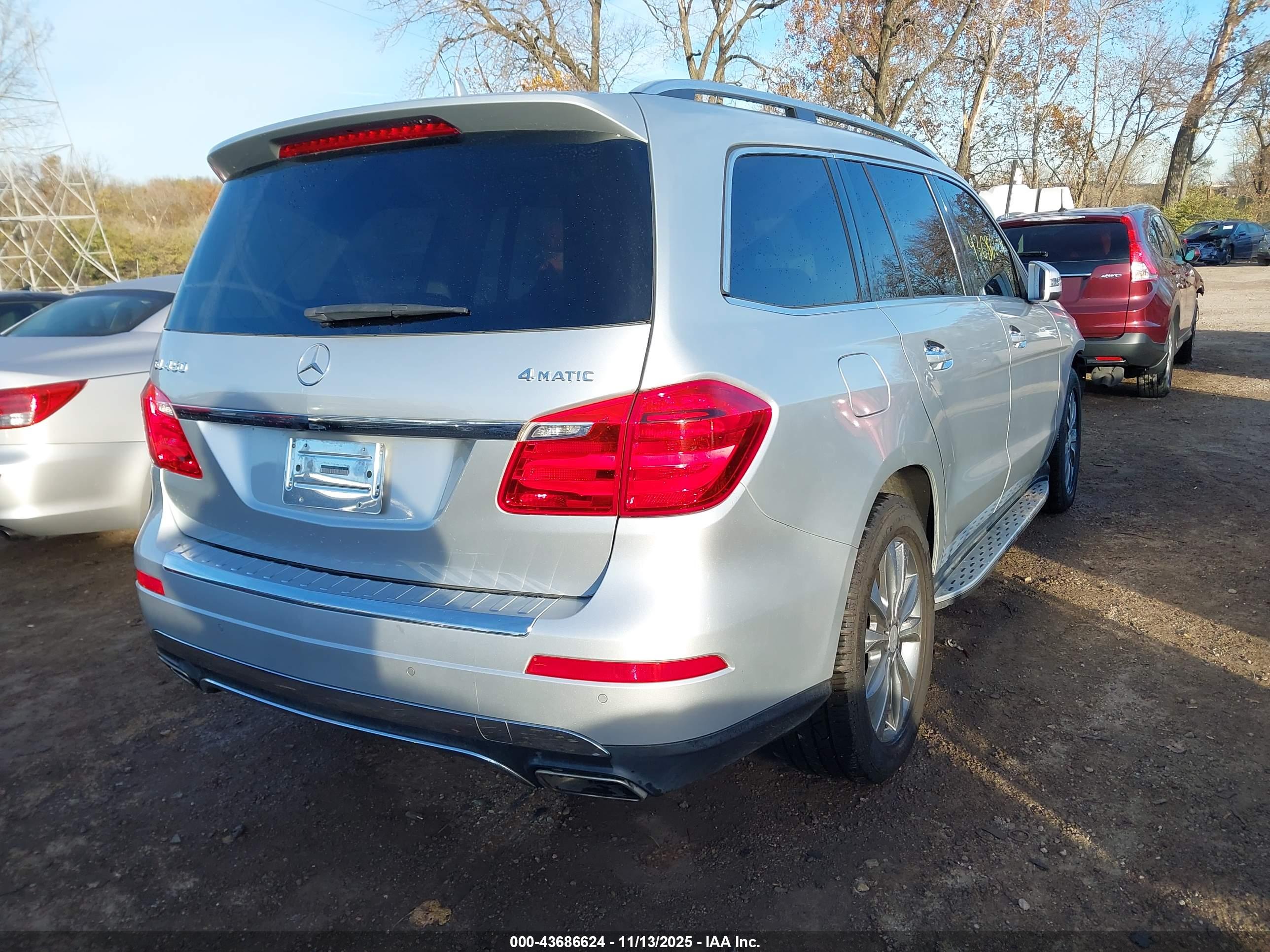 MERCEDES-BENZ GL image 4