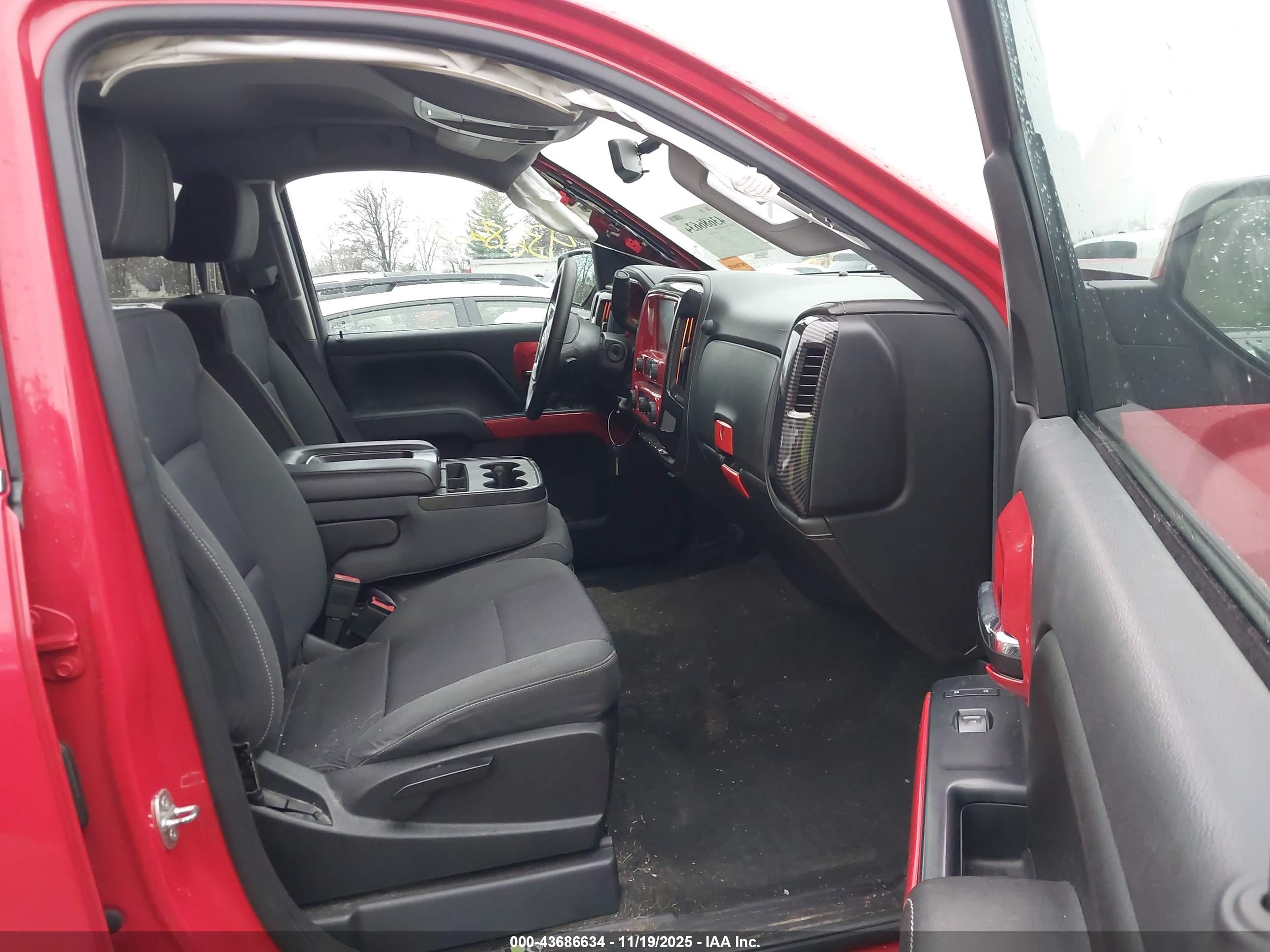 GMC SIERRA image 5
