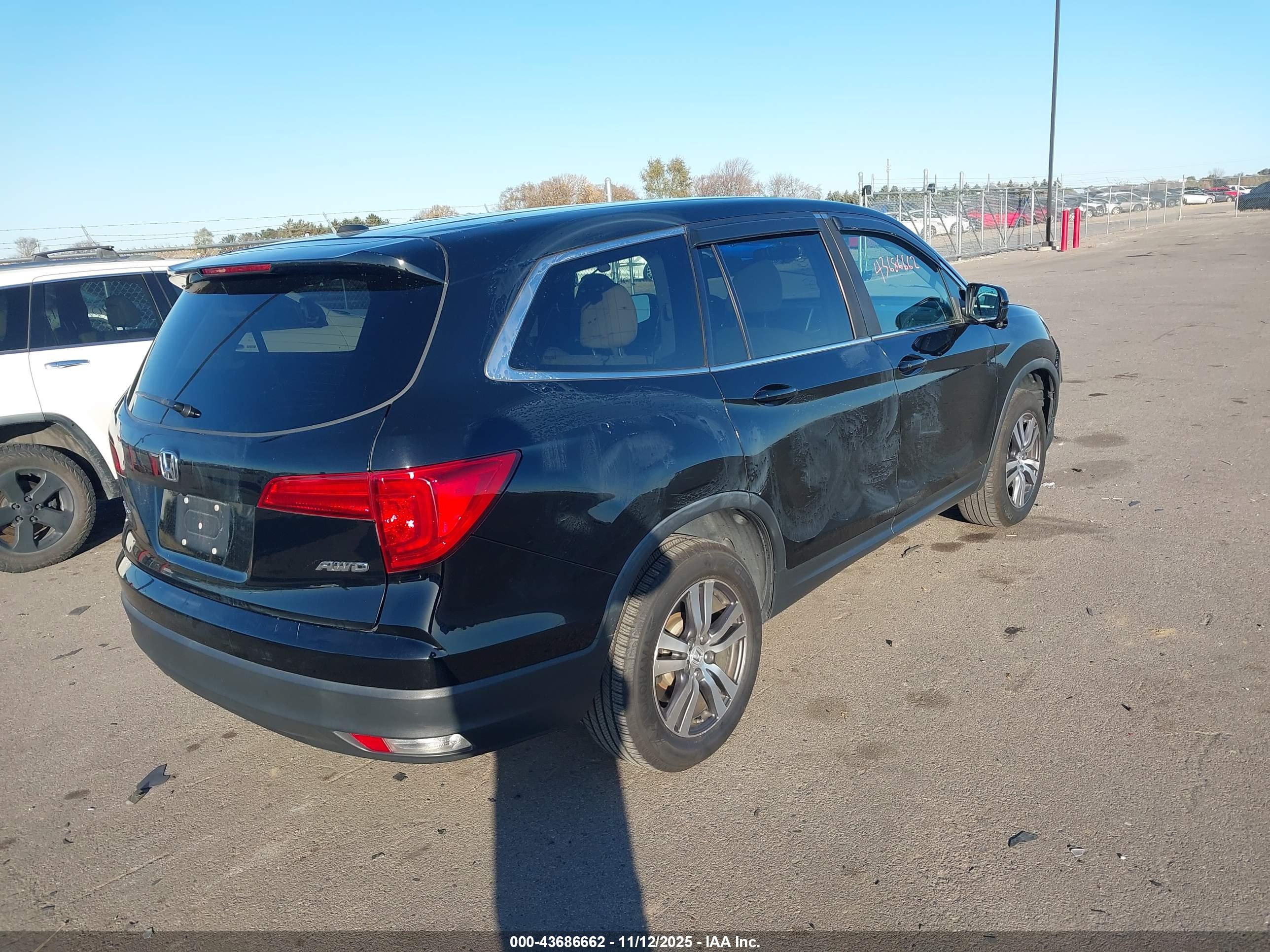 HONDA PILOT image 4