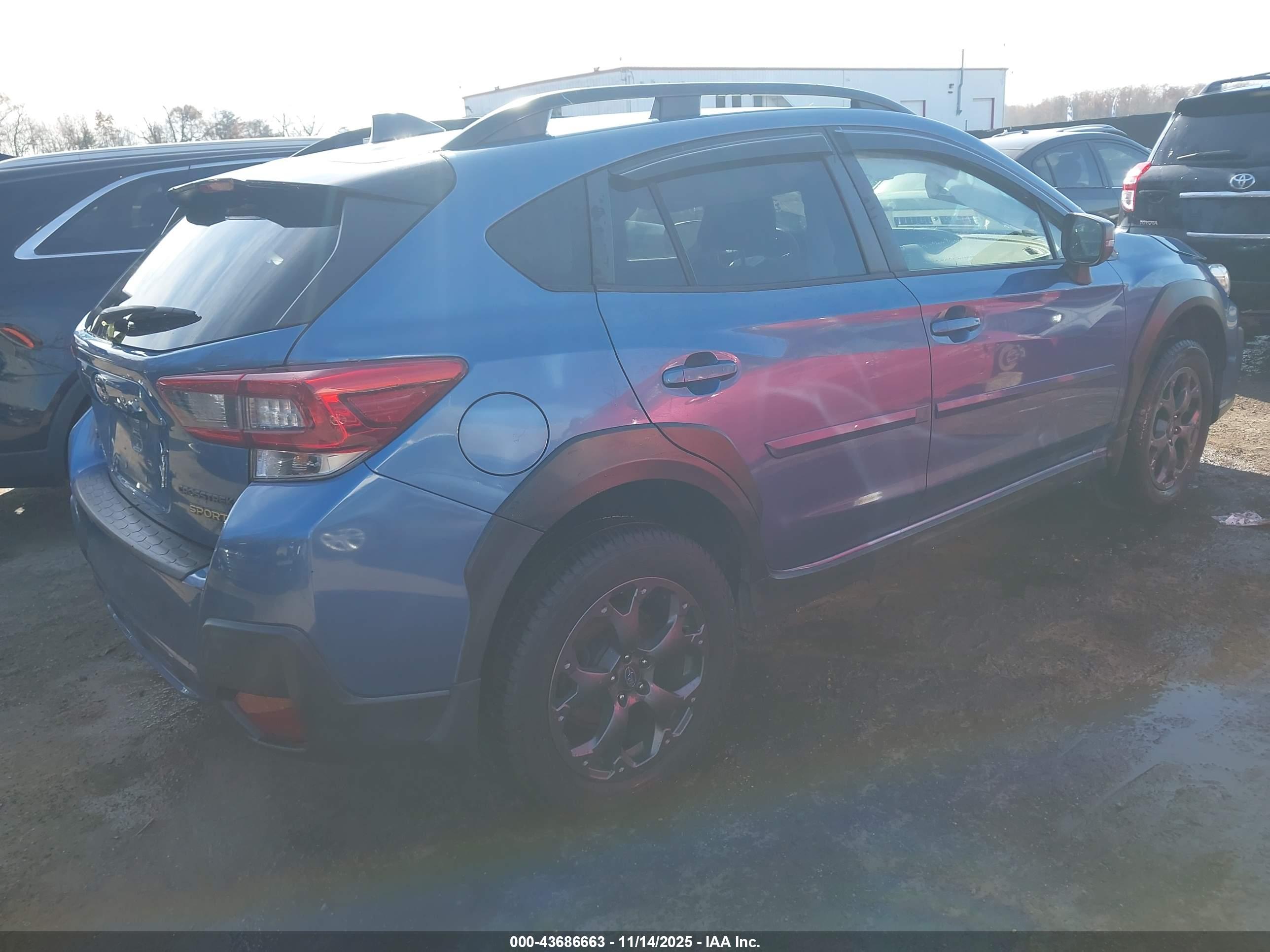 SUBARU CROSSTREK image 4